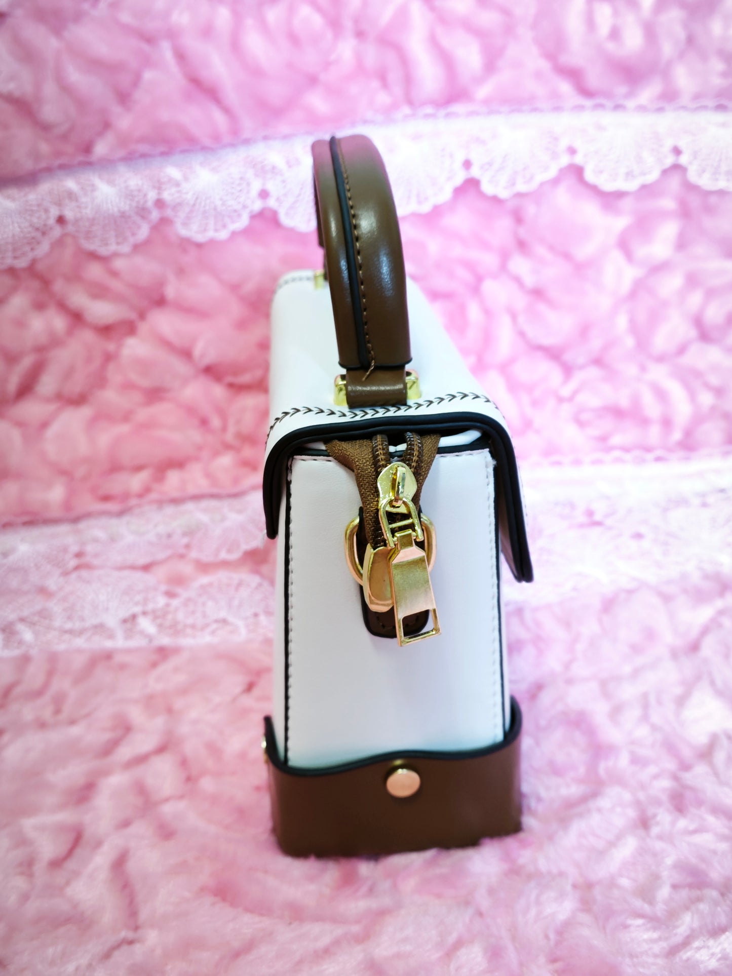 White & Brown Contrast-Stitched Handbag