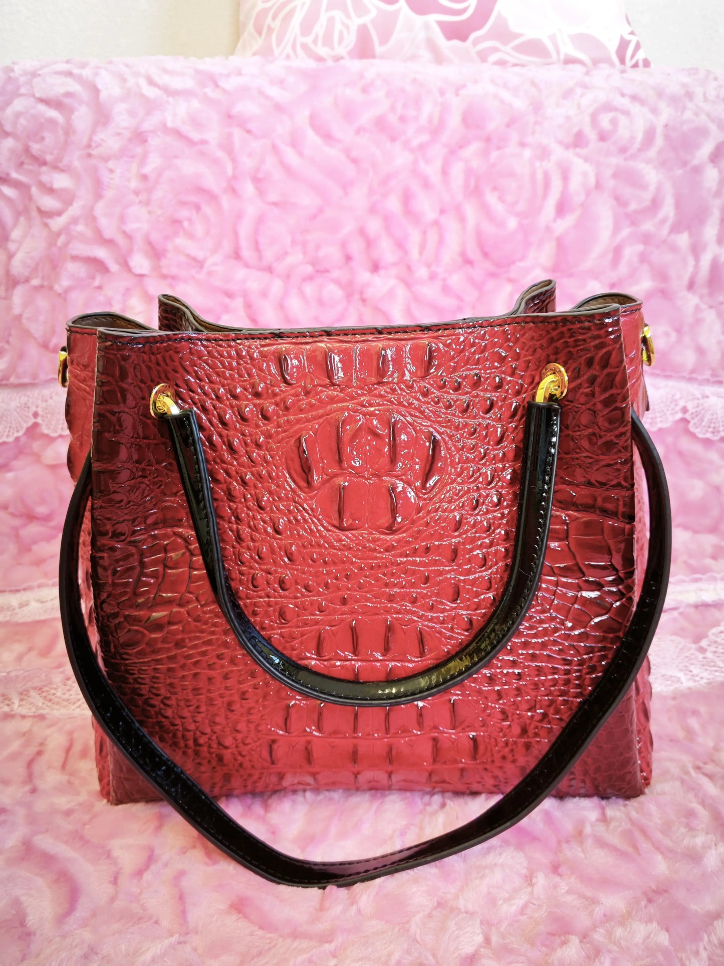 Burgundy Crocodile Pattern Color-Block Handle Large Bucket Bag (M188)