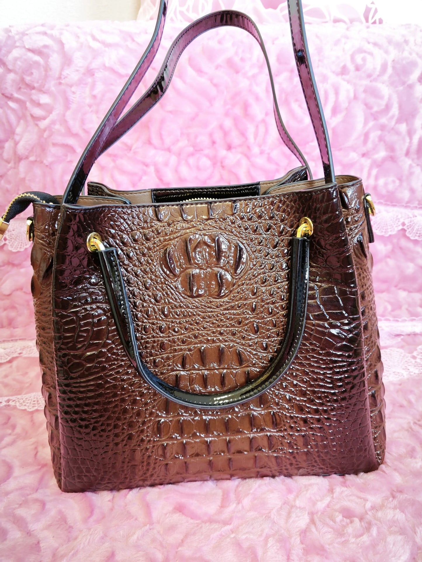 Coffee Crocodile Pattern Color-Block Handle Large Bucket Bag (M189)