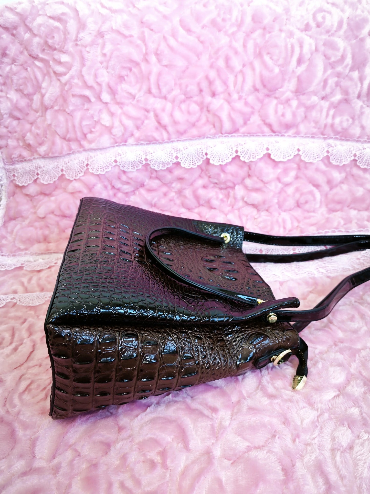 Coffee Crocodile Pattern Color-Block Handle Large Bucket Bag (M189)