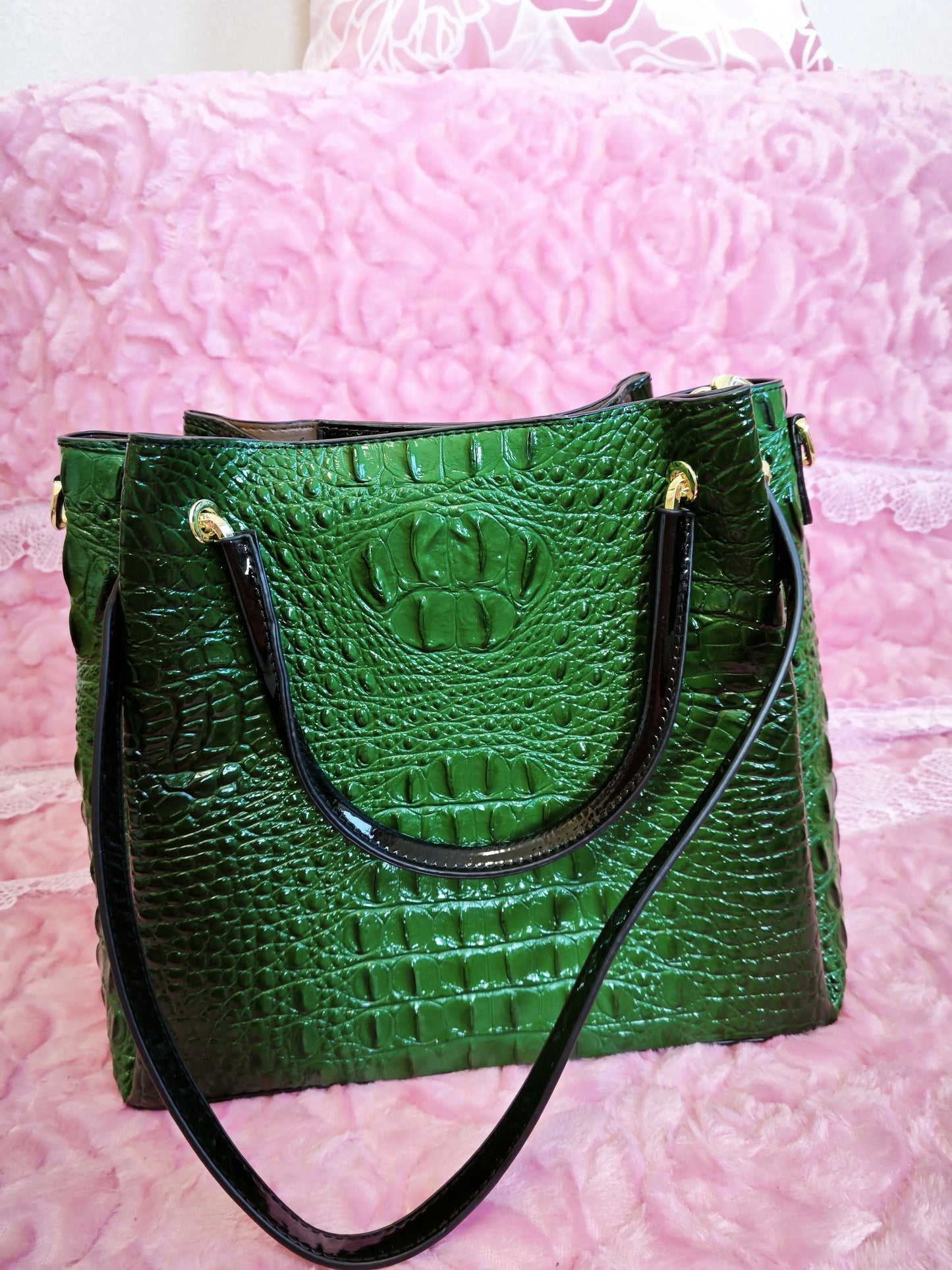 Emerald Green Crocodile Pattern Color-Block Handle Large Bucket Bag (M190)