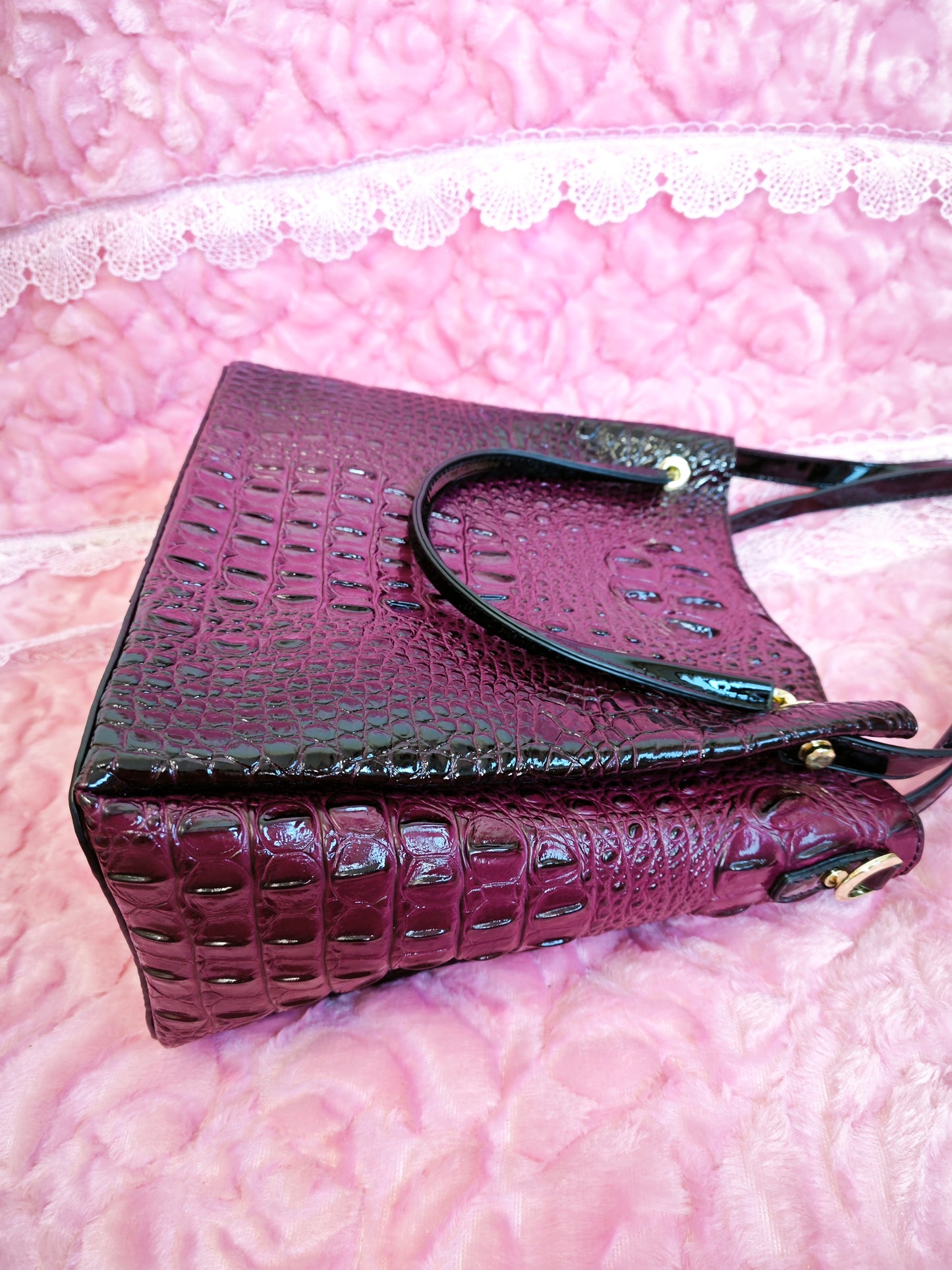 Deep Purple Patent 3D Crocodile-Print Handbag with Contrast Handles