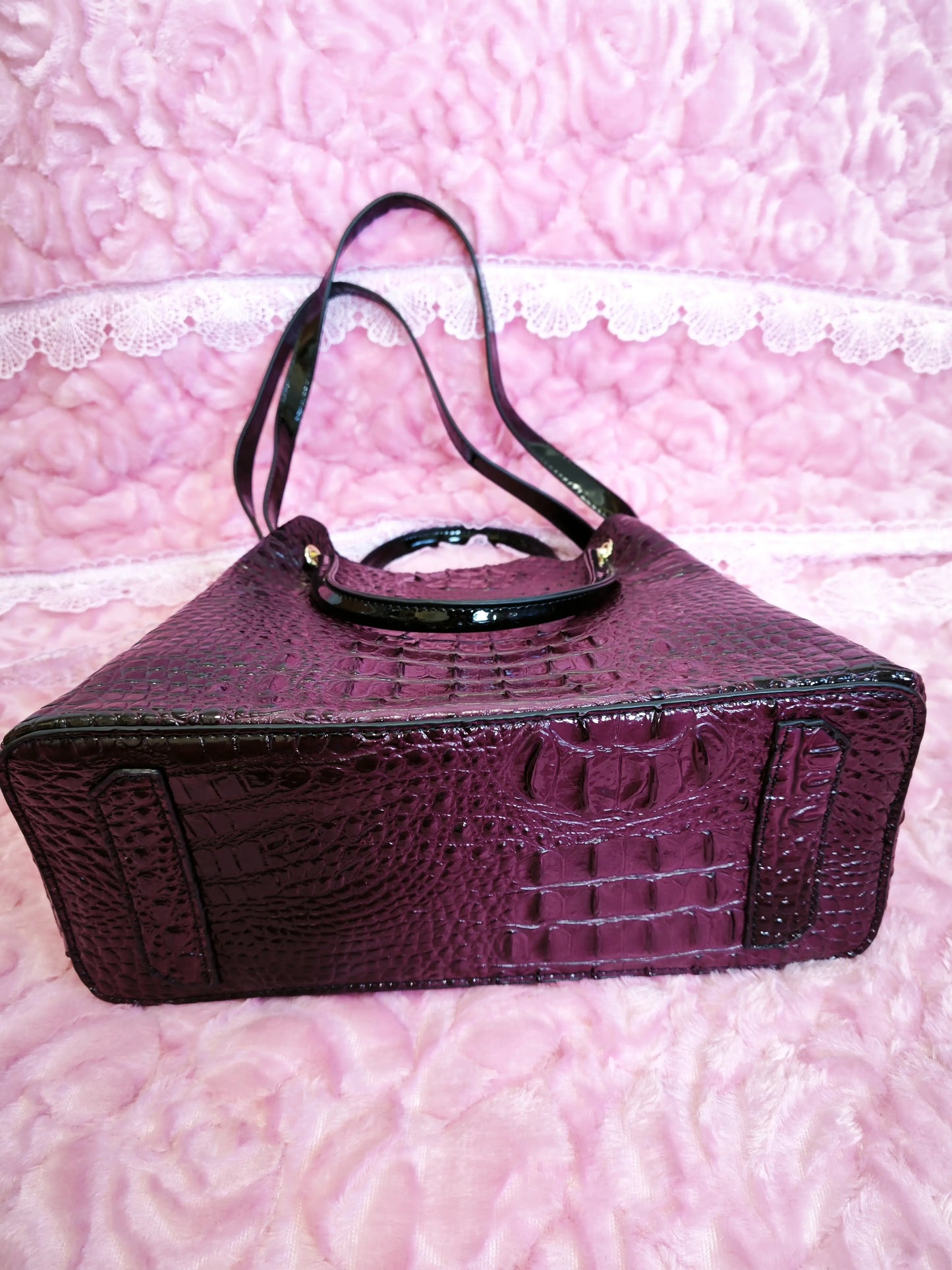 Grape Purple Crocodile Pattern Color-Block Handle Large Bucket Bag (M191)