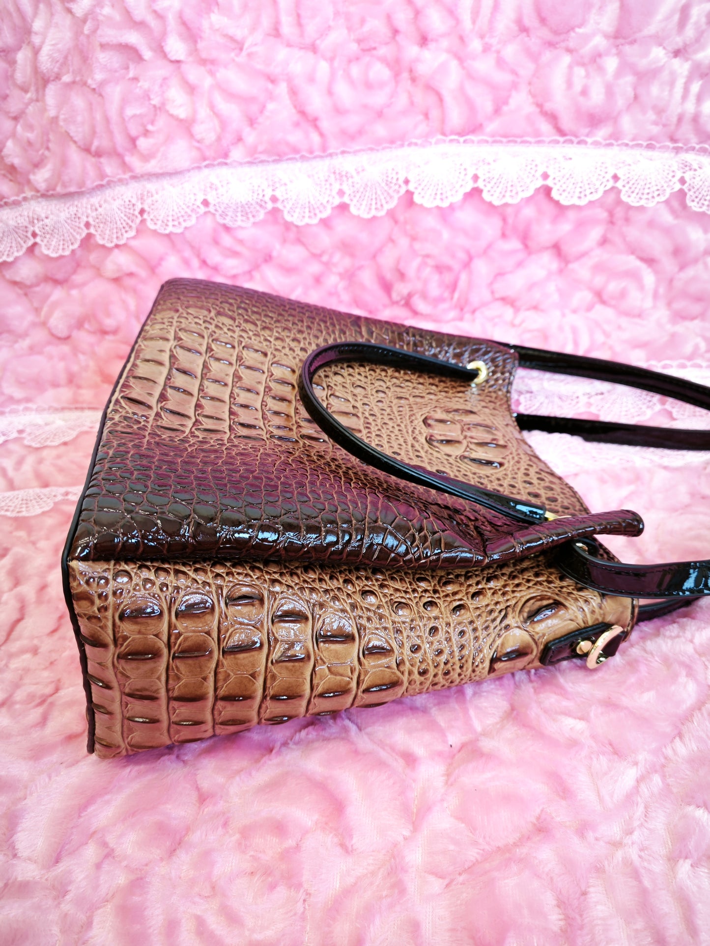 Tan-Brown Gradient Patent 3D Crocodile-Print Handbag with Contrast Handles