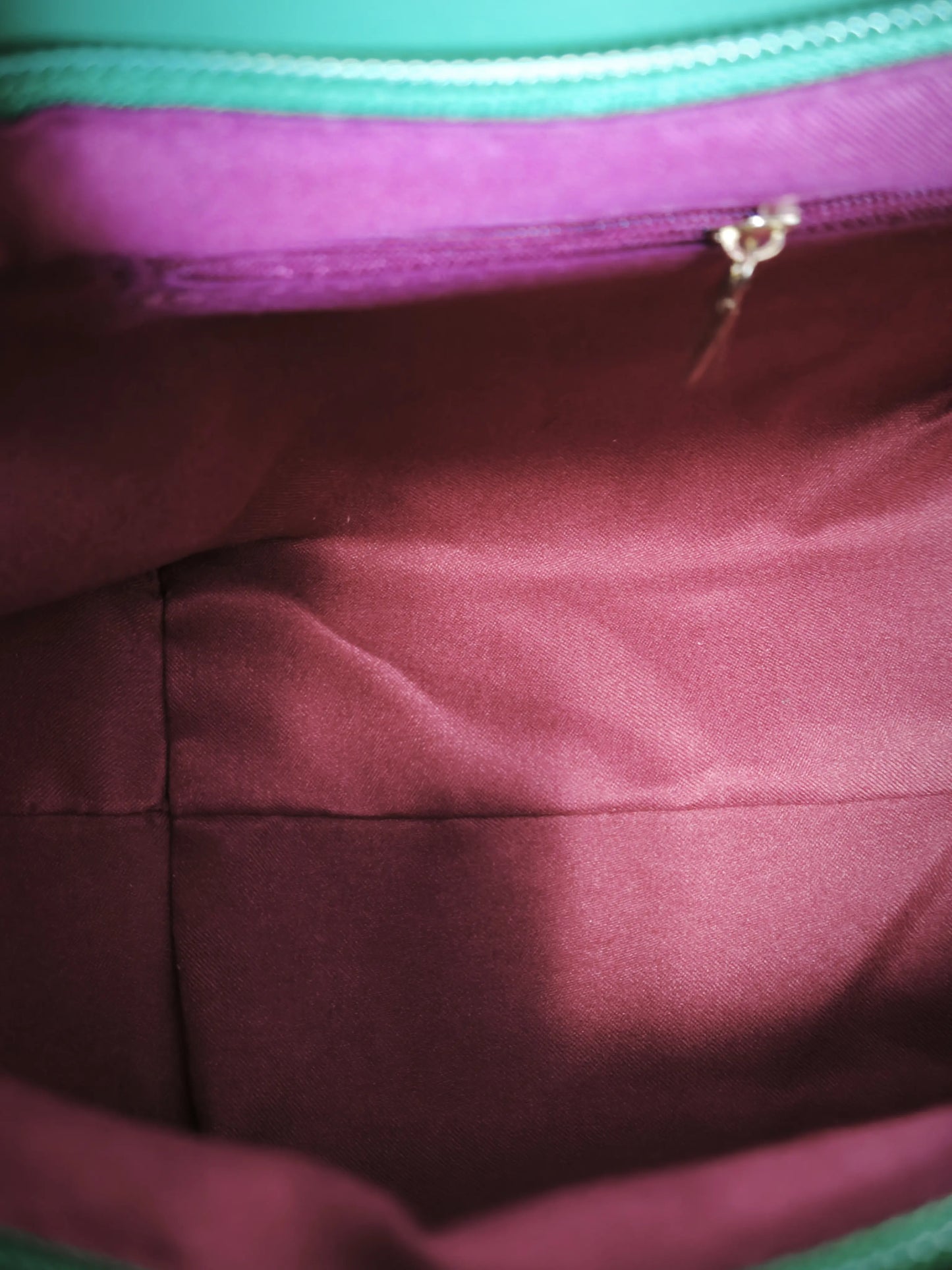 Dark Green Suede & Crocodile Pattern Trapezoidal Square Bag (M204)