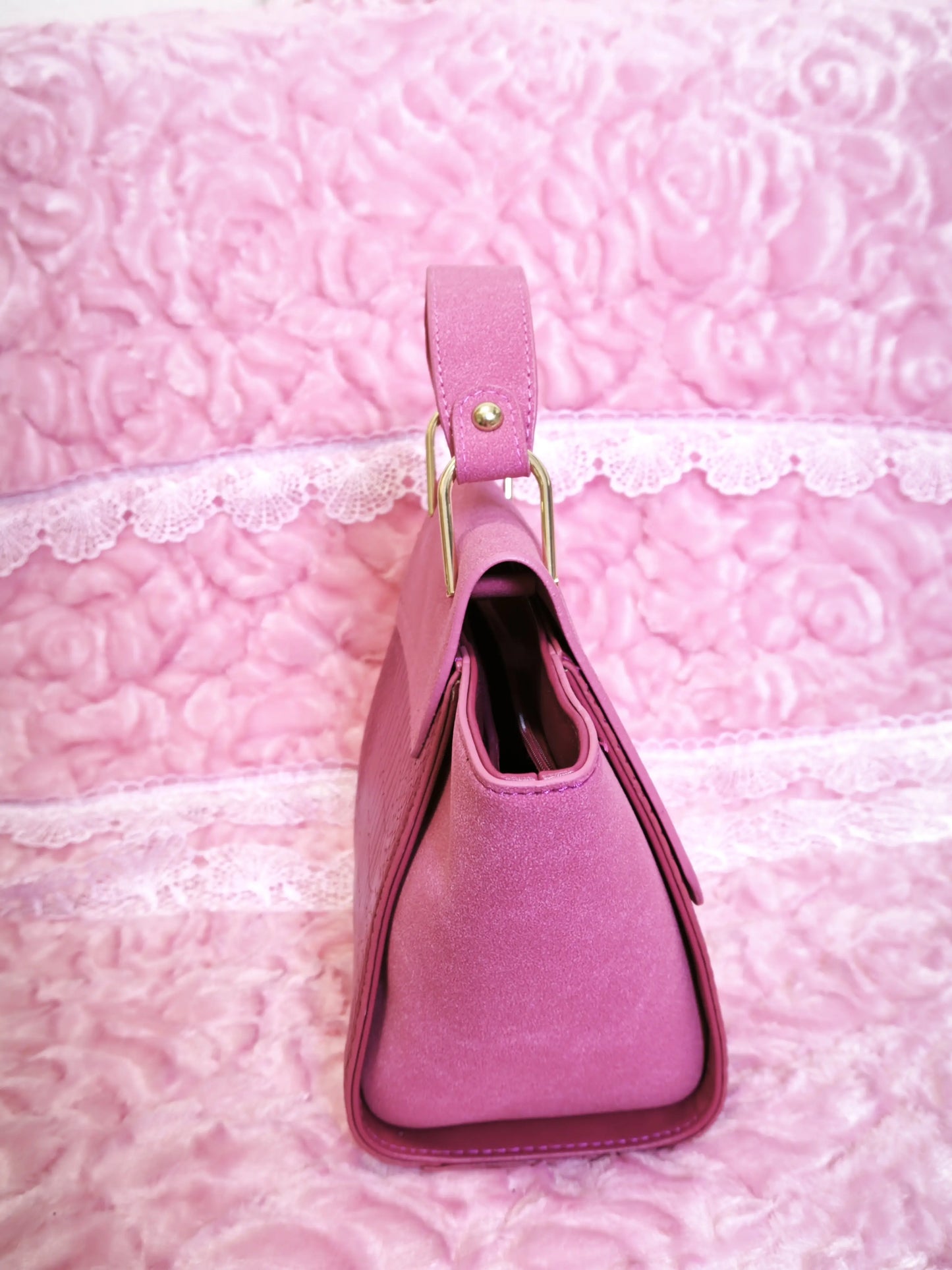 Magenta Suede Crocodile Pattern Trapezoidal Square Bag (M205)