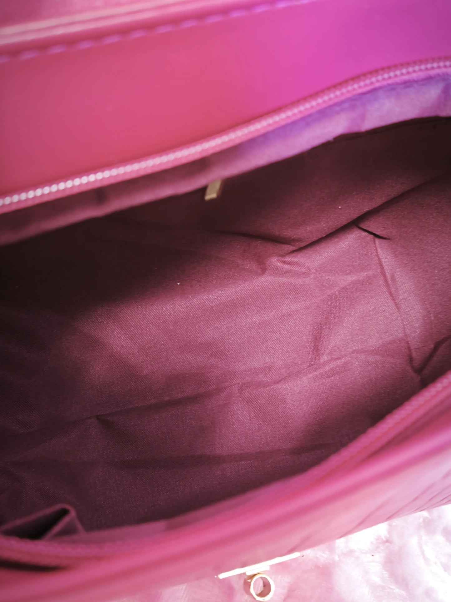 Magenta Suede Crocodile Pattern Trapezoidal Square Bag (M205)