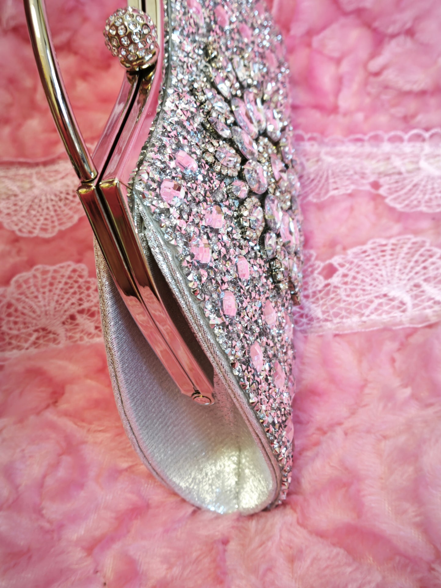 Silver Crystal-Embellished Evening Handbag with Metal Handle