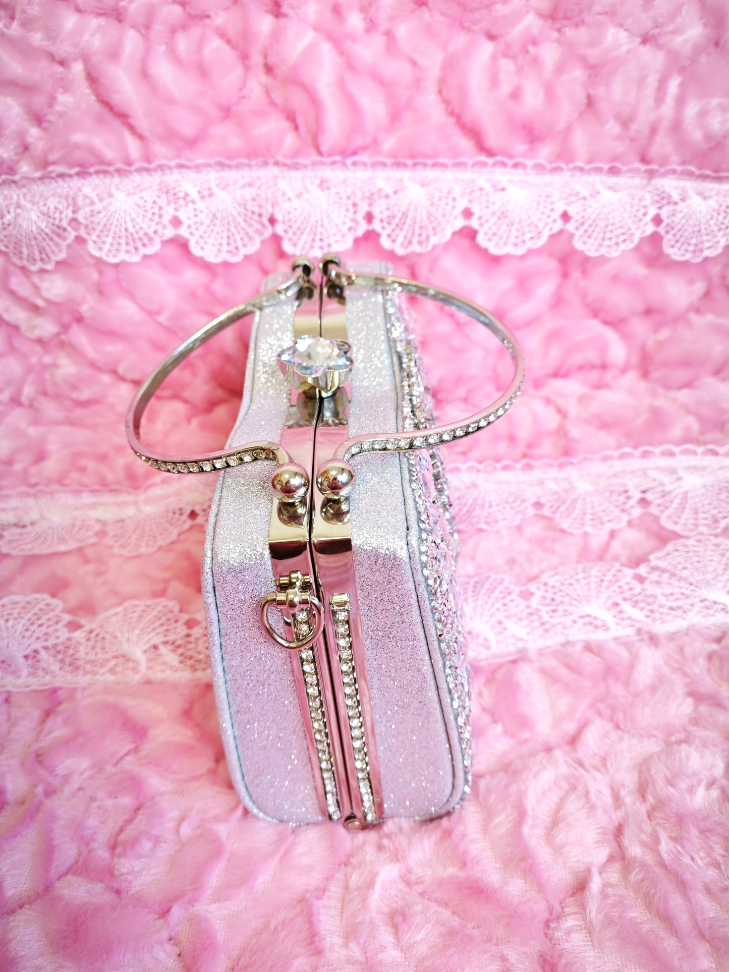 Gradient Silver Crystal Fan-Pattern Evening Handbag