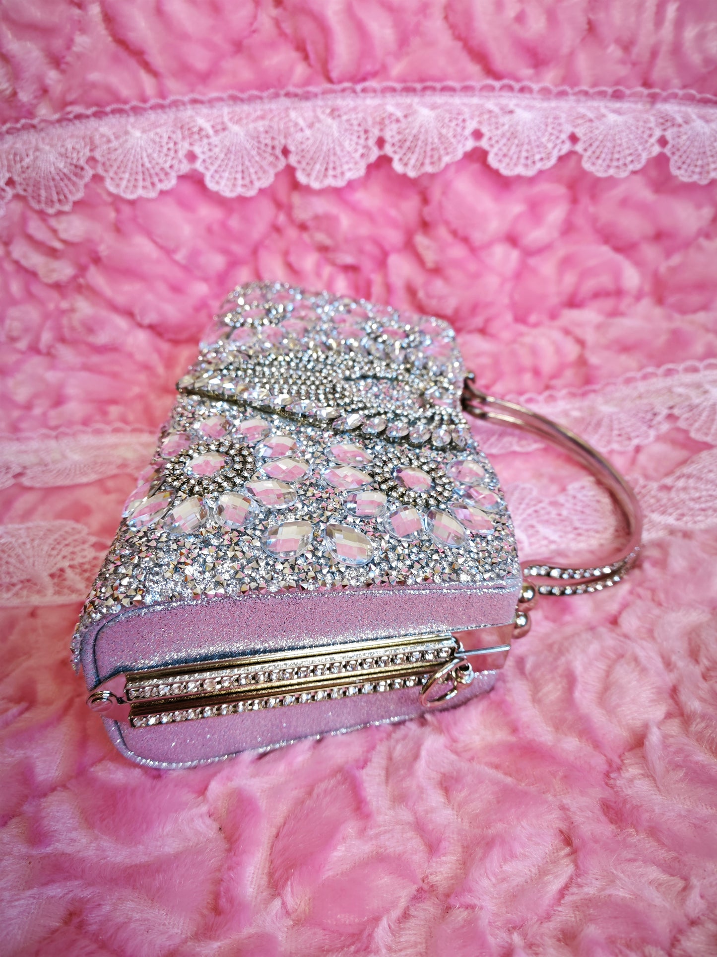 Gradient Silver Crystal Fan-Pattern Evening Handbag