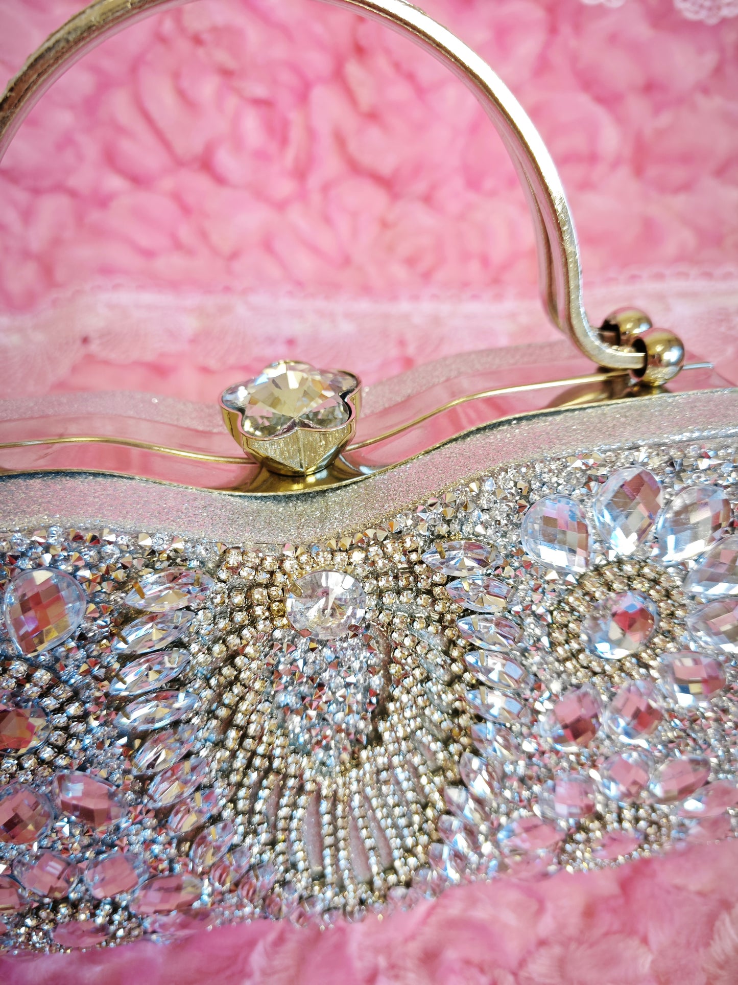 Gradient Silver Crystal Fan-Pattern Evening Handbag