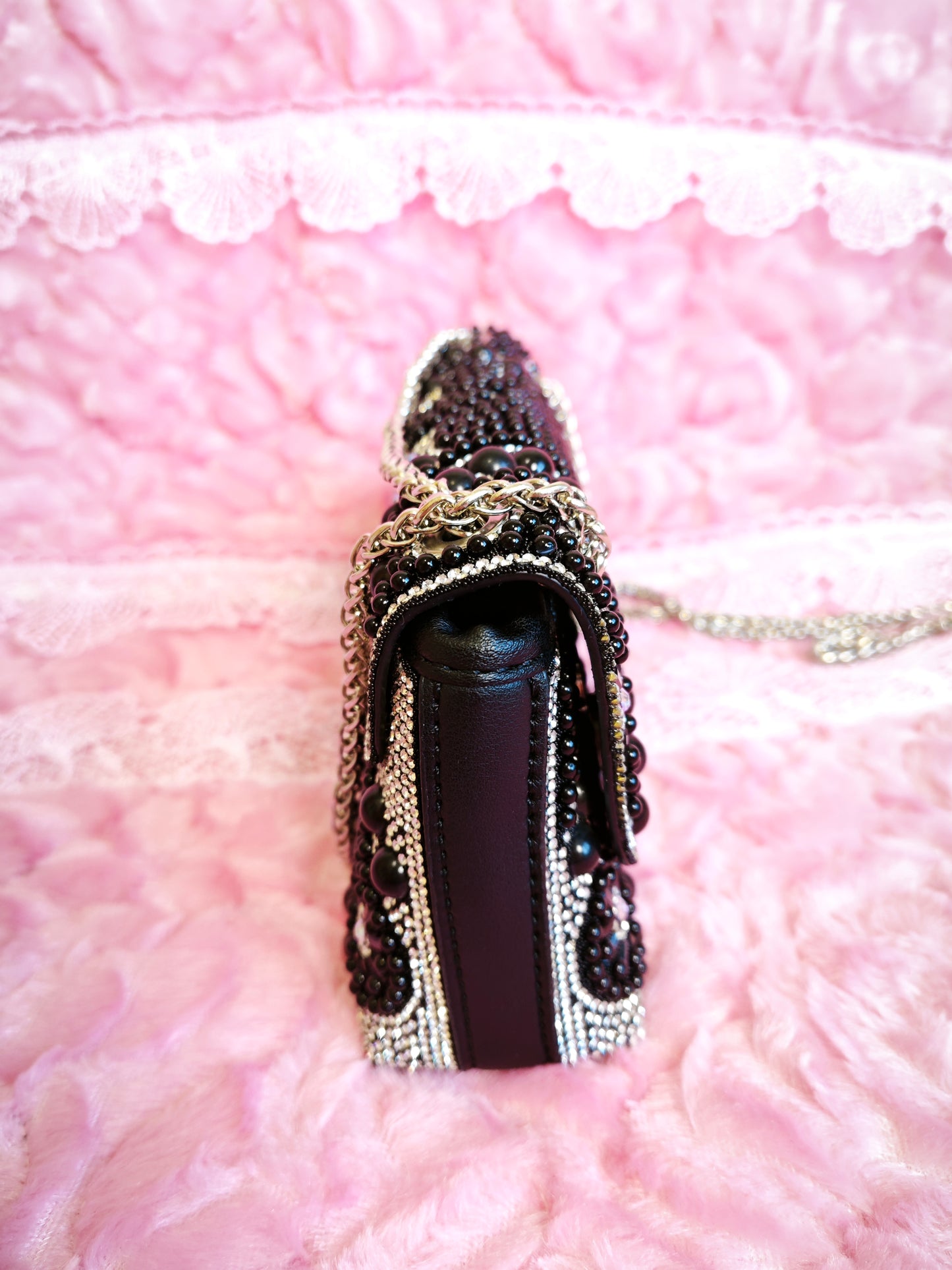 Black & Silver Bead-Crystal Geometric-Pattern Chain Evening Clutch