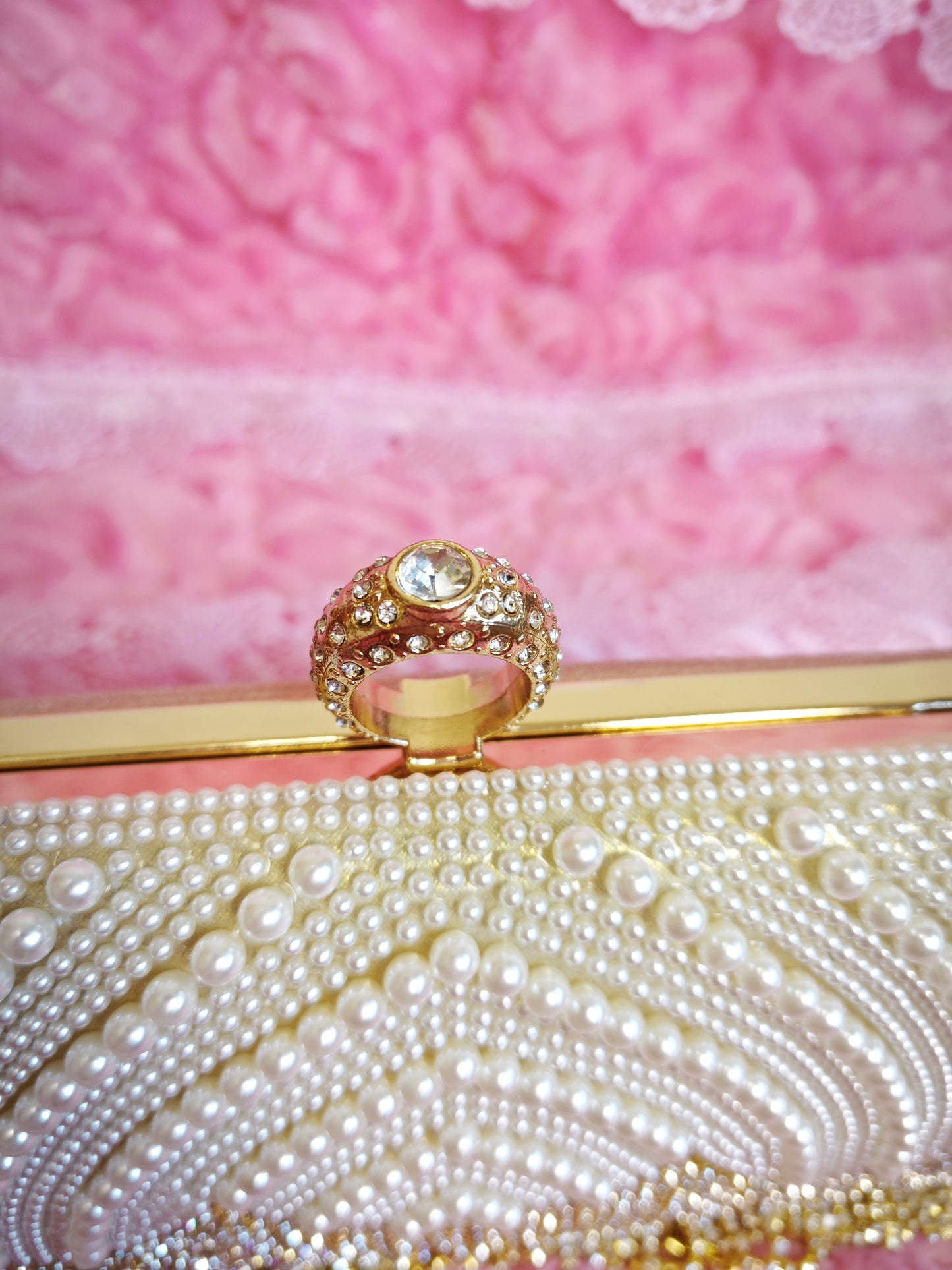 Off-White Pearl & Gold Crystal Tassel Hoop-Handle Evening Clutch