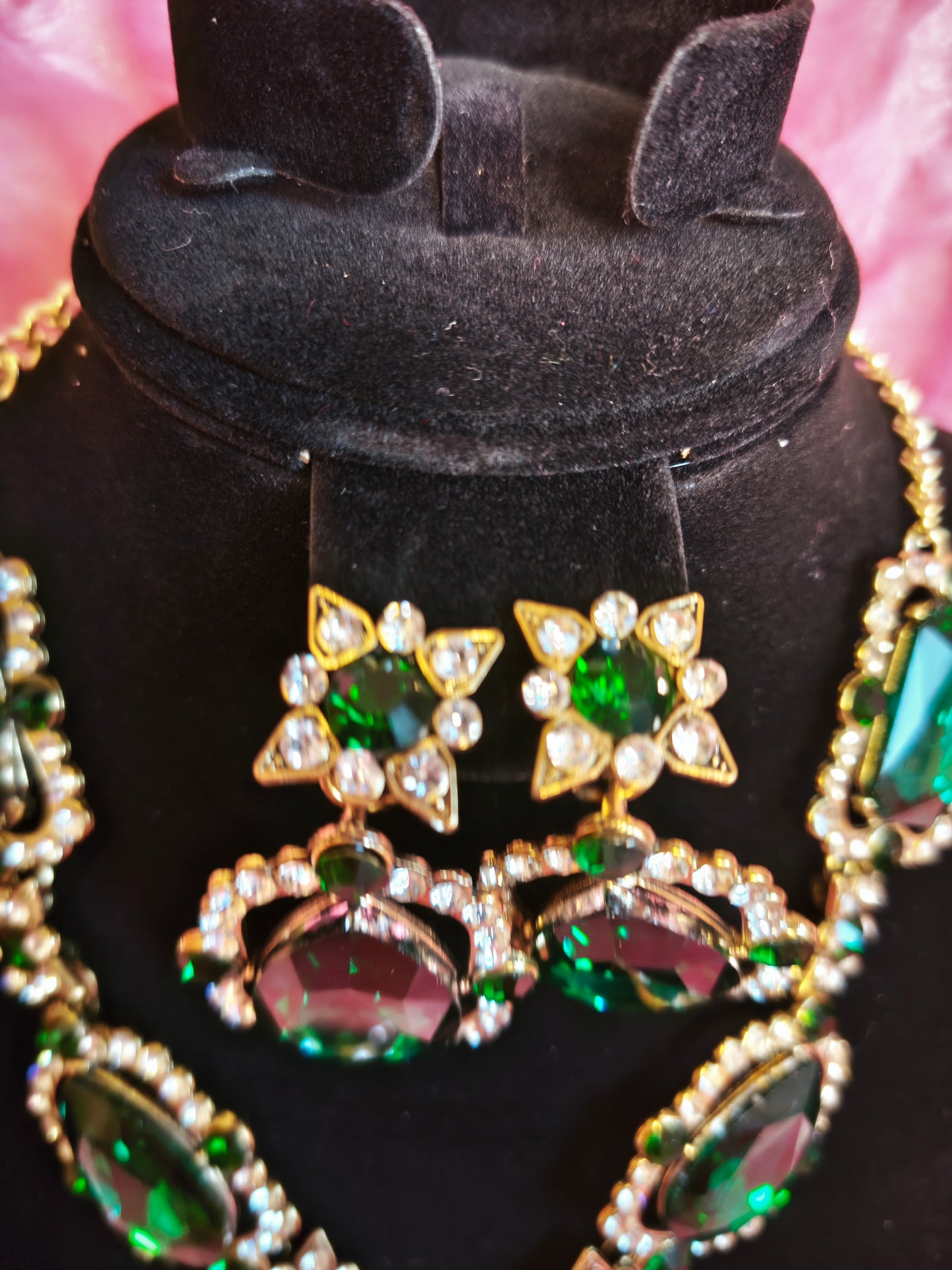 Luxury Emerald Crystal Necklace & Earring Set