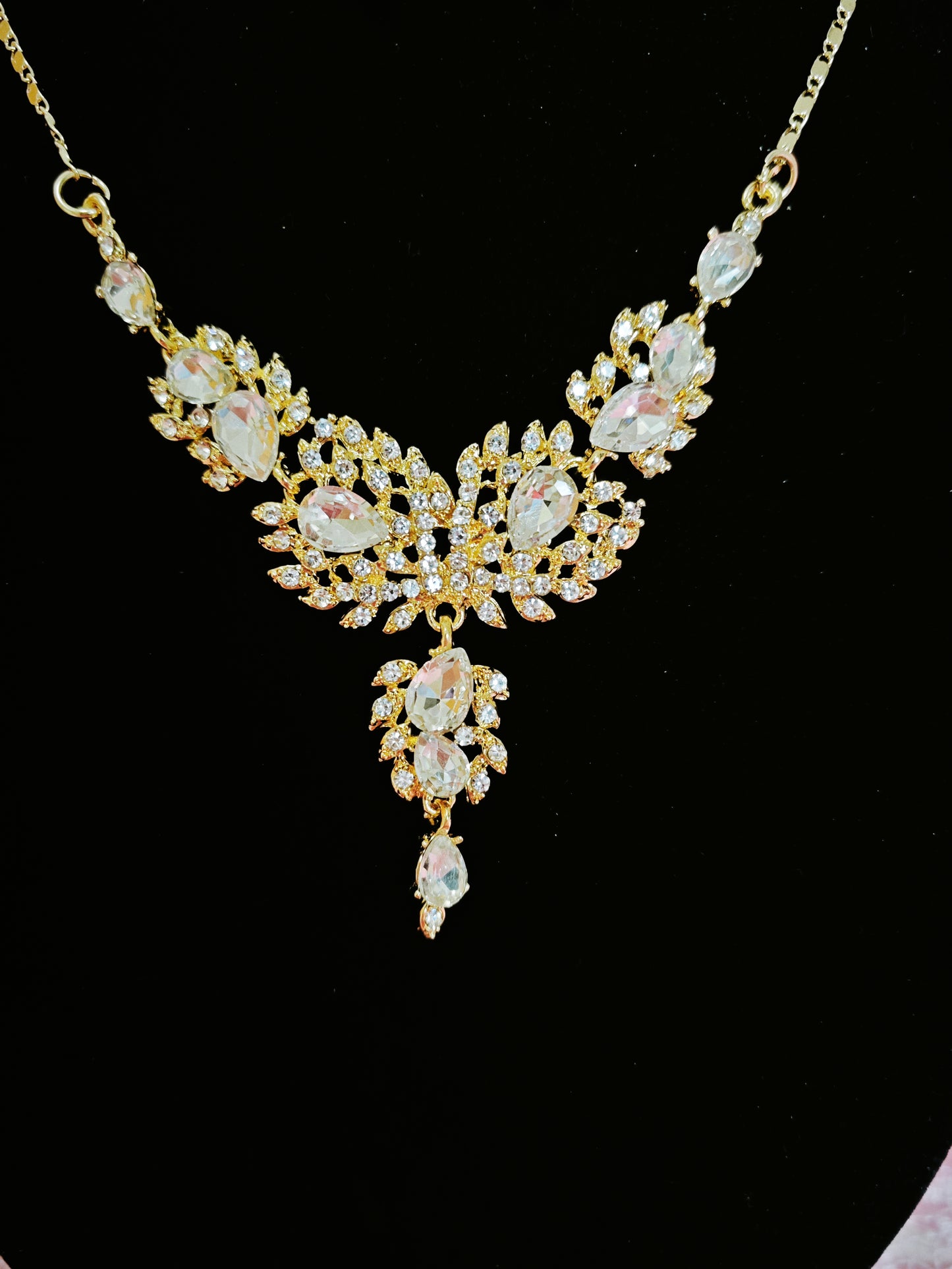 Gilded Teardrop Crystal Cluster Necklace & Earring Set