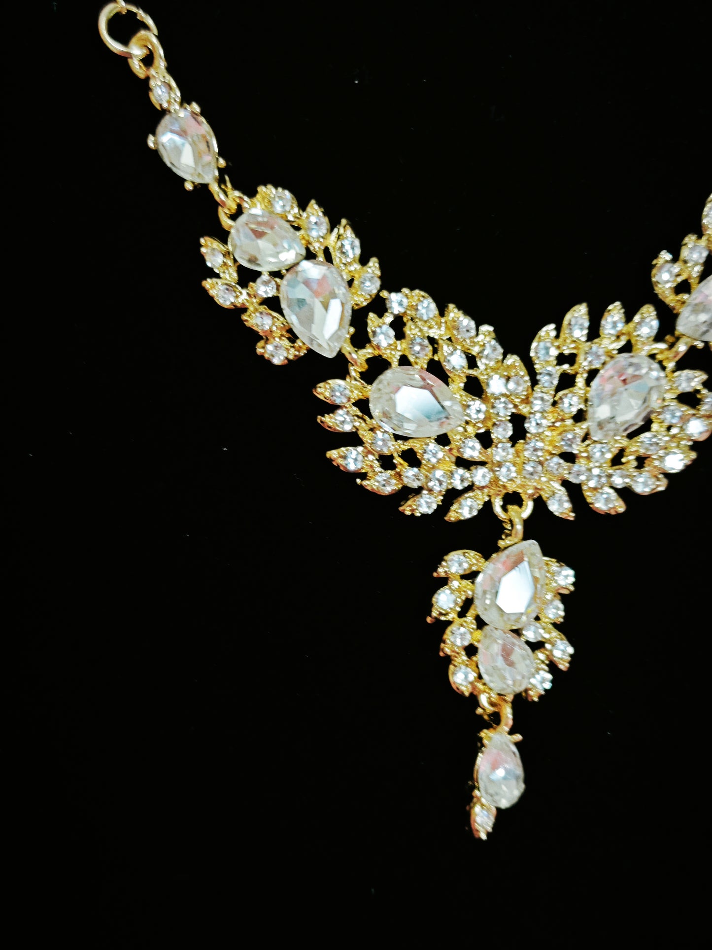 Gilded Teardrop Crystal Cluster Necklace & Earring Set