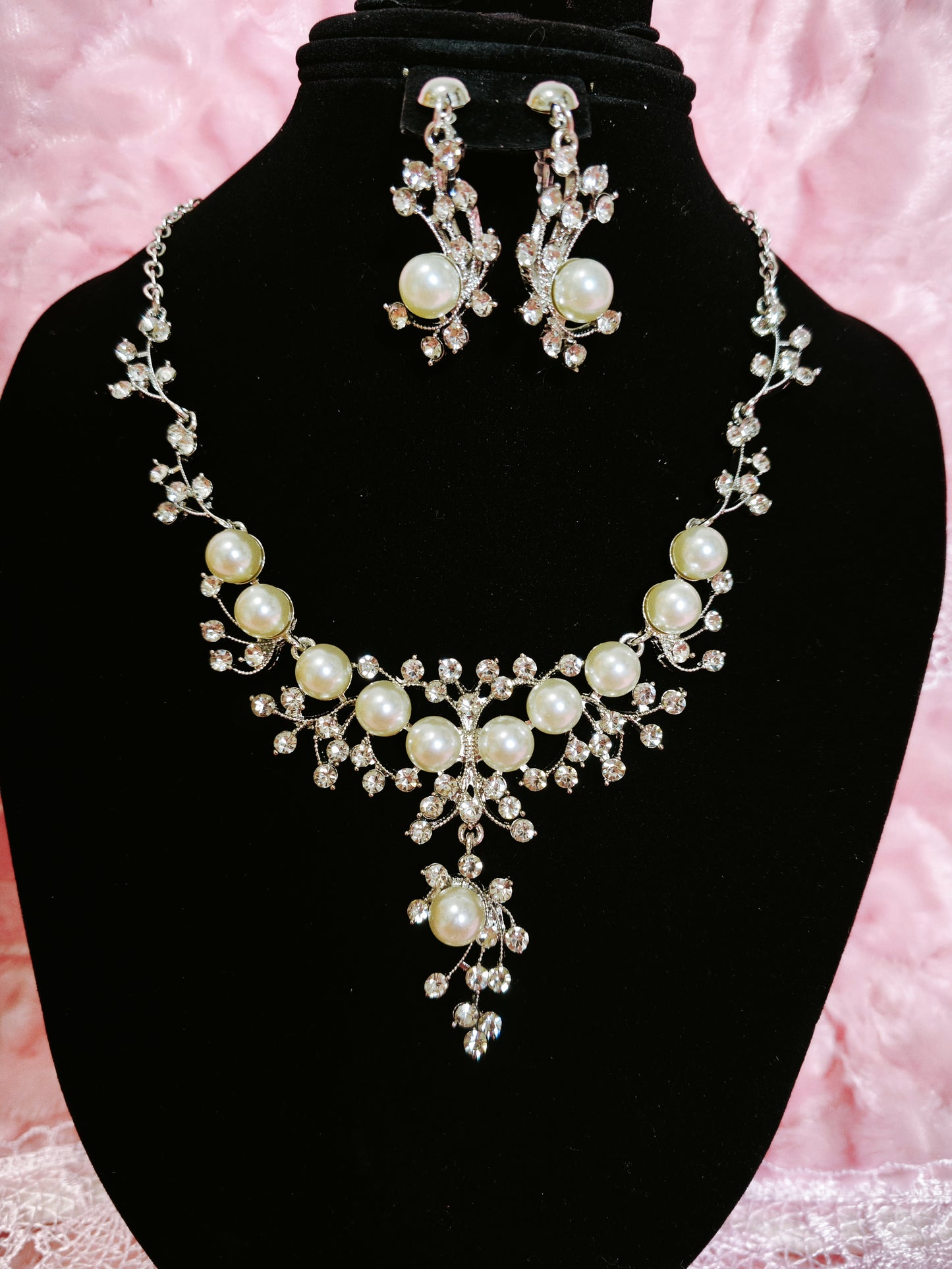 Silver-Tone Pearl & Crystal Vine Necklace & Earring Set
