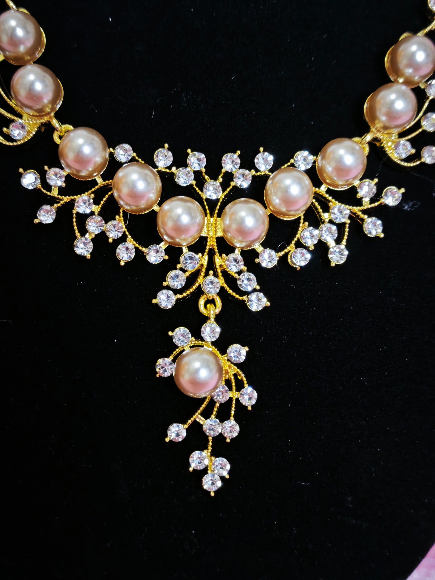 Gilded Champagne Pearl & Crystal Vine Necklace & Earring Set