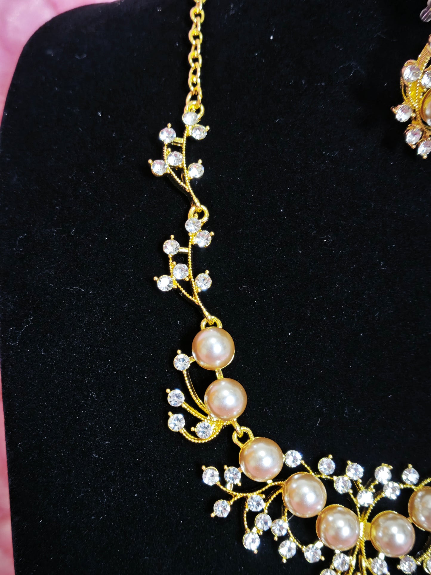 Gilded Champagne Pearl & Crystal Vine Necklace & Earring Set