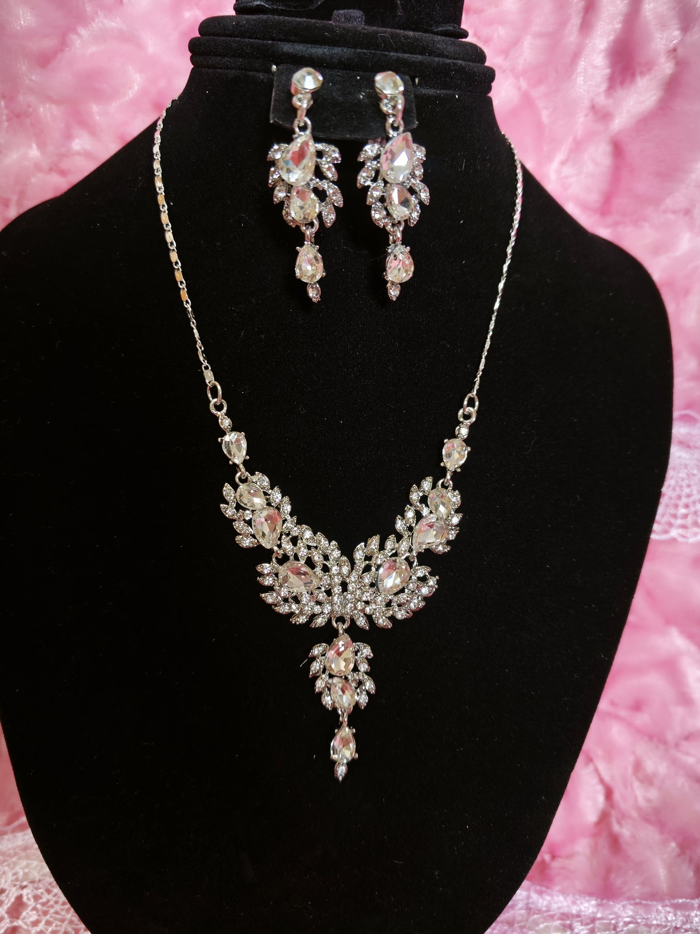 Silver Blush Crystal Leaf Cluster Necklace & Earring Set