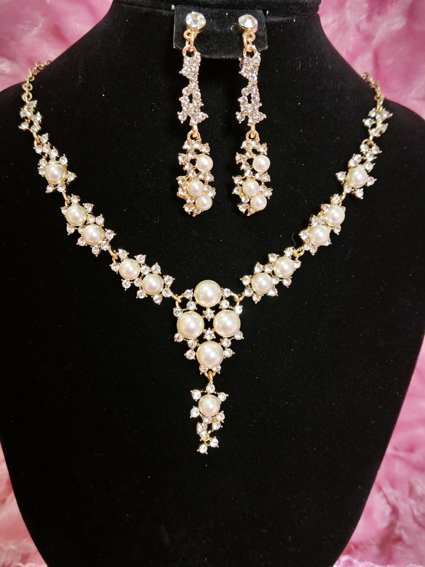 Gilded Pearl & Crystal Cluster Necklace & Earring Set