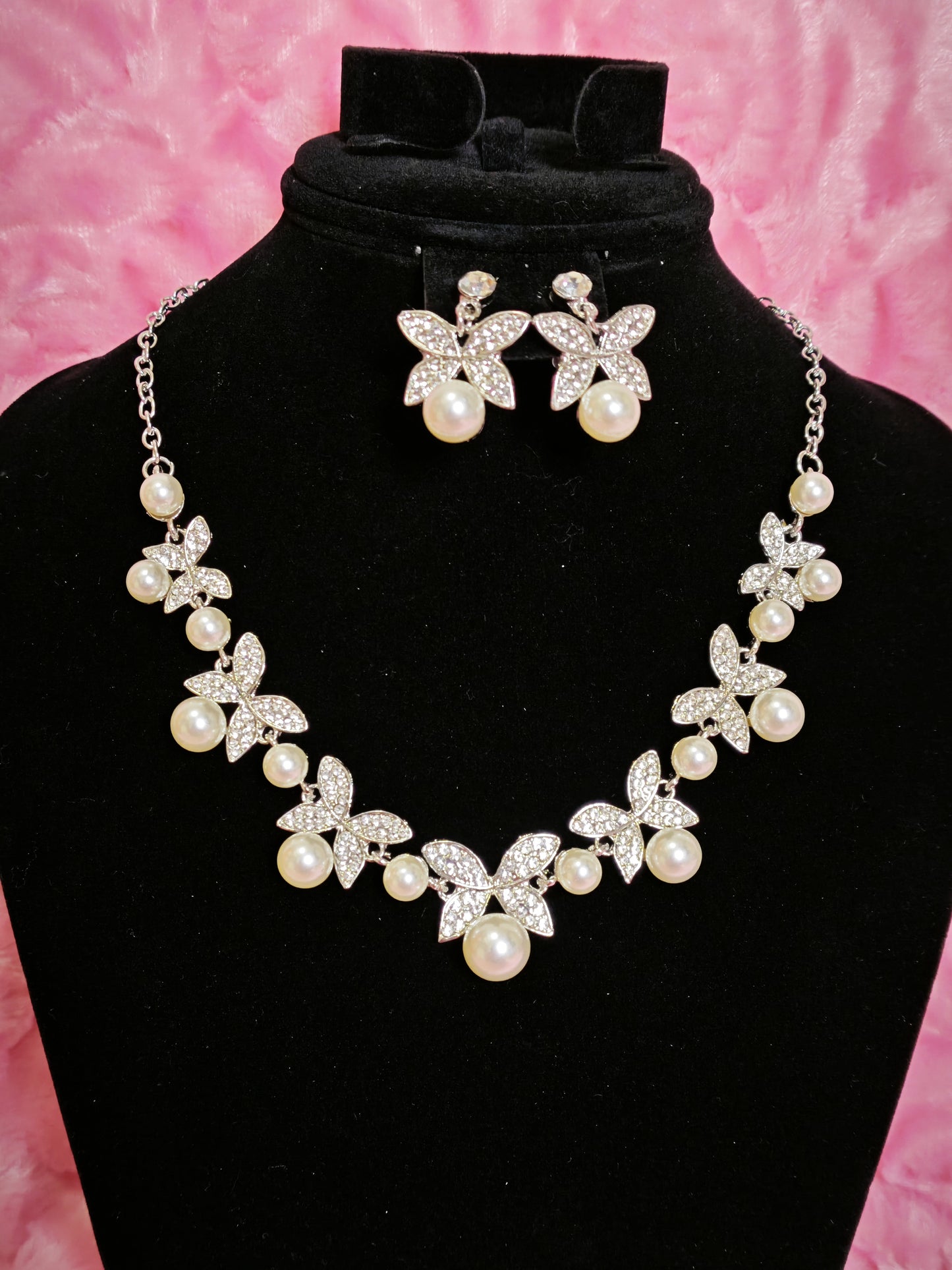Crystal Butterfly & Pearl Cluster Necklace & Earring Set