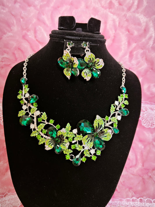 Emerald & Peridot Gem Vine Necklace & Earring Set