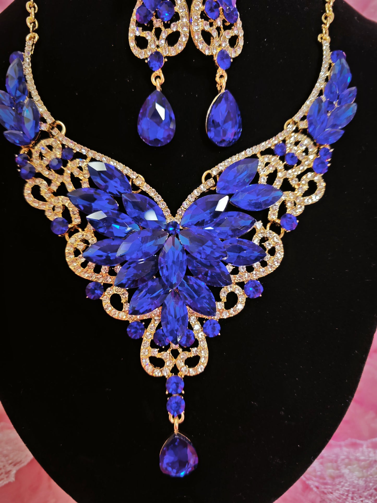 Gilded Cobalt Blue Gem Filigree Necklace & Earring Set