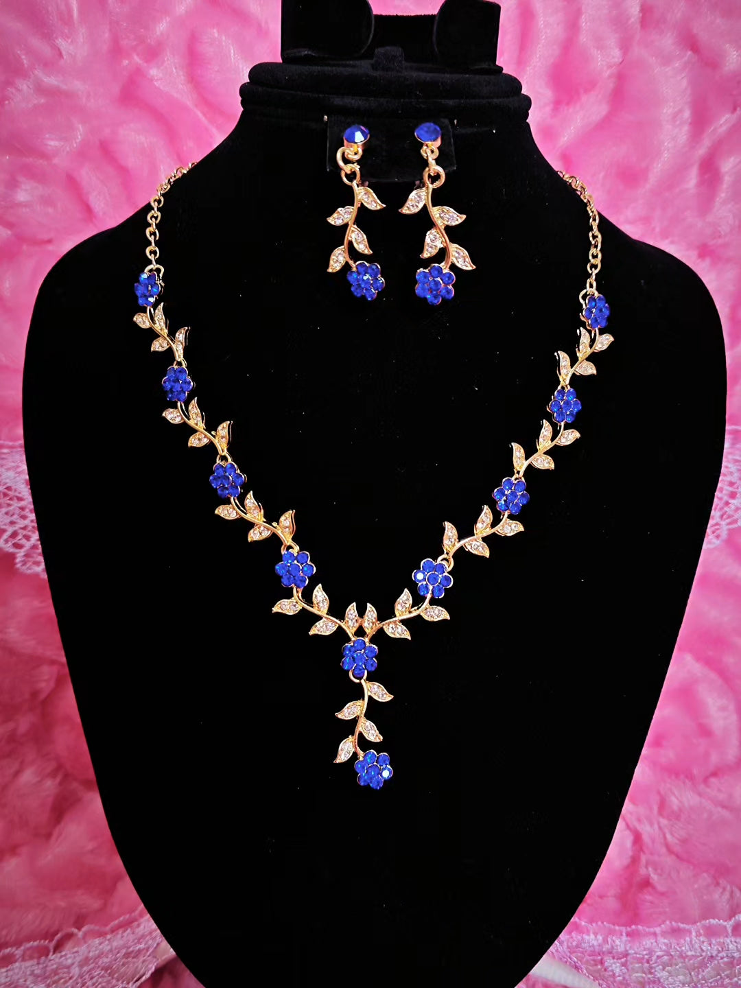 Gilded Sapphire Flower Vine Necklace & Earring Set