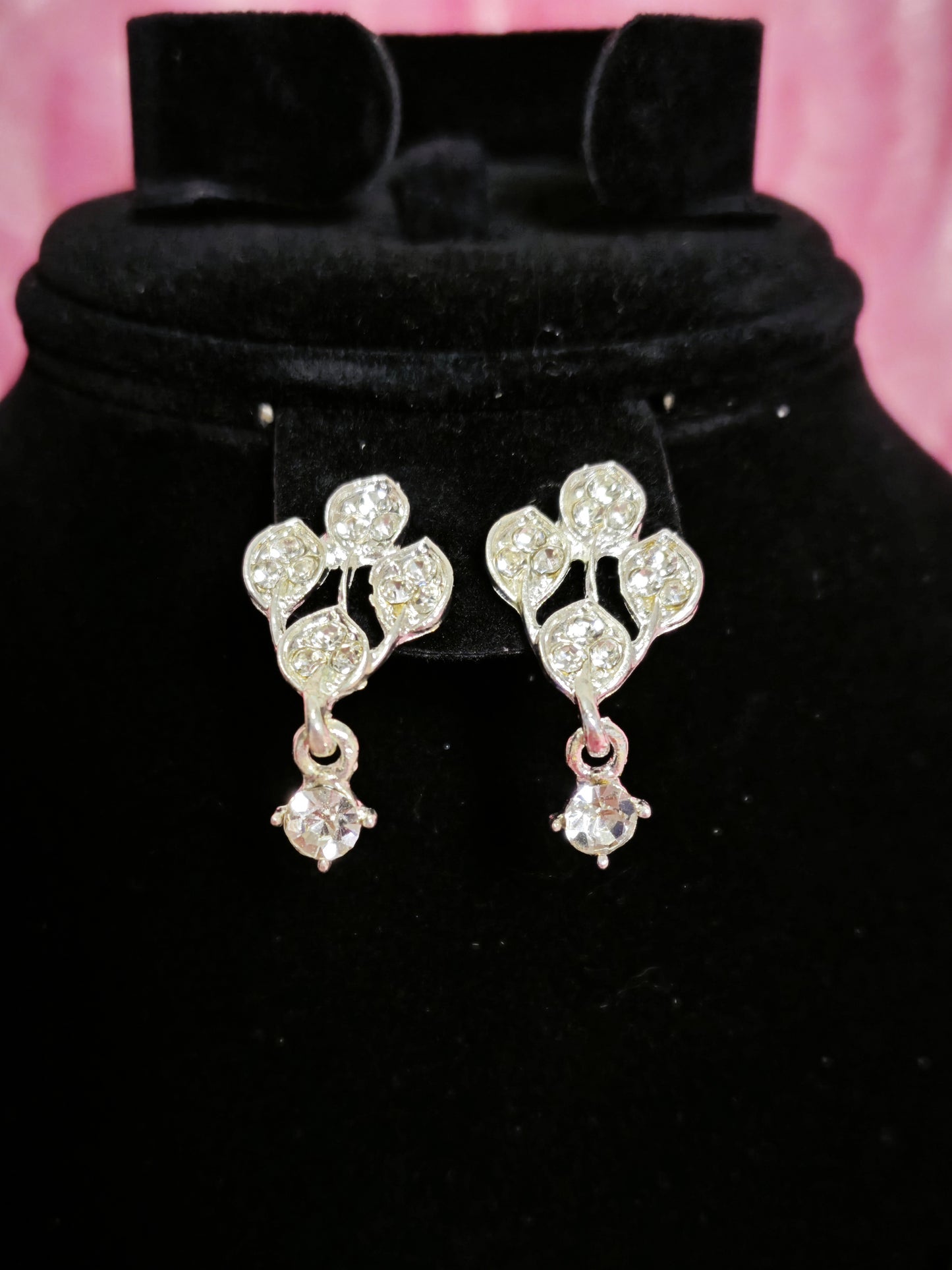 Silver Pearl & Crystal Vine Necklace & Earring Set