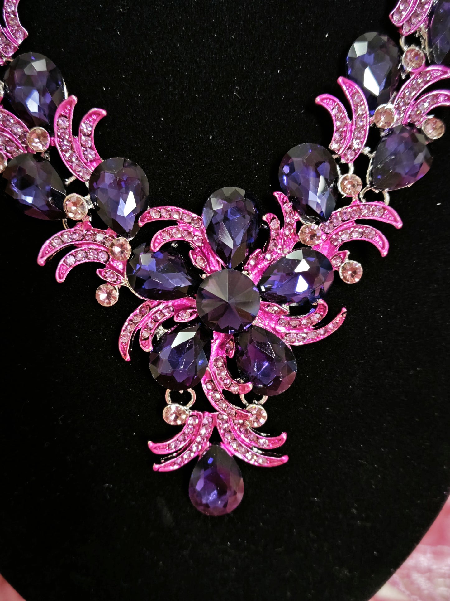 Silver Purple-Magenta Gem Feather Necklace & Earring Set