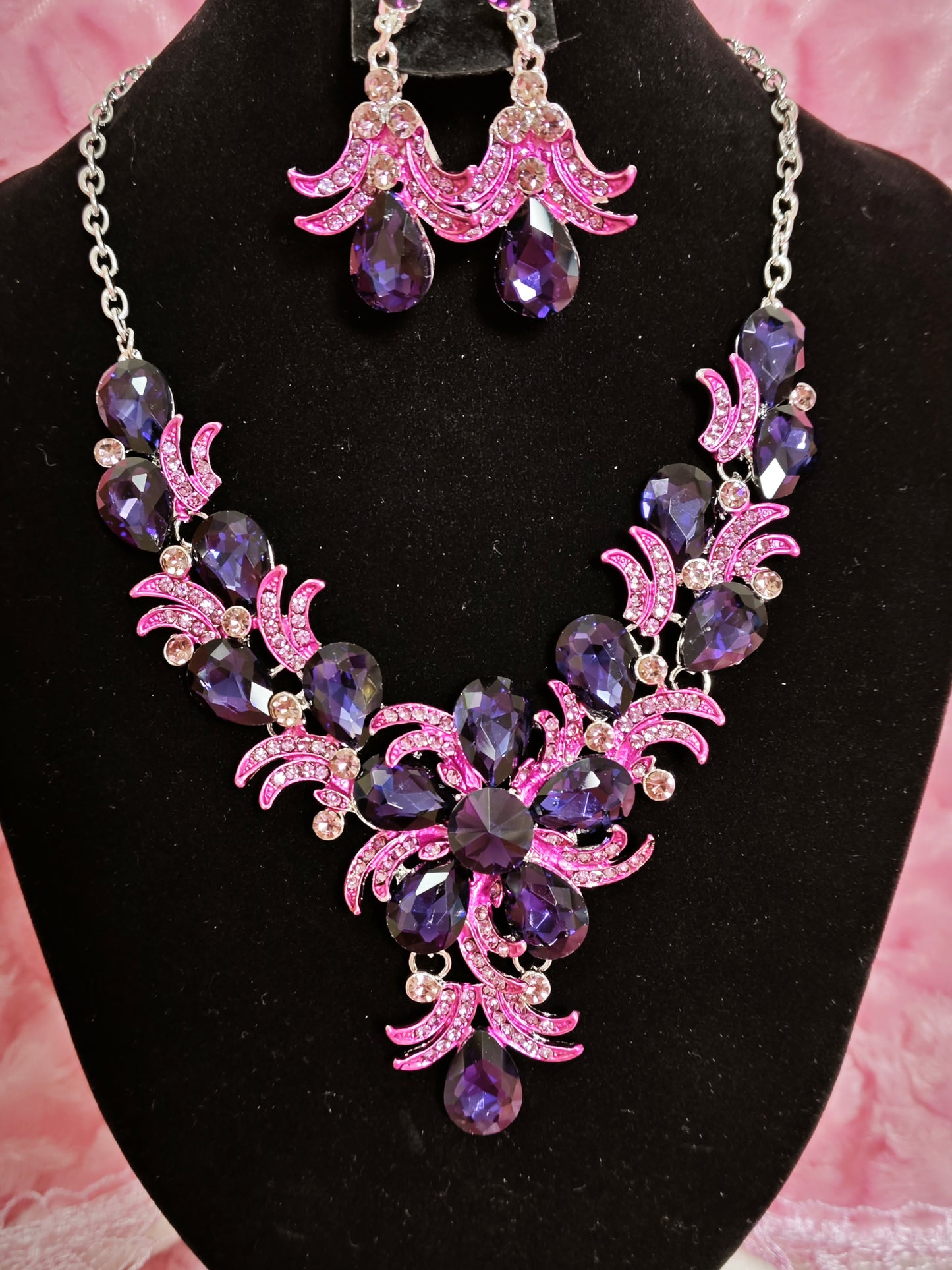 Silver Purple-Magenta Gem Feather Necklace & Earring Set