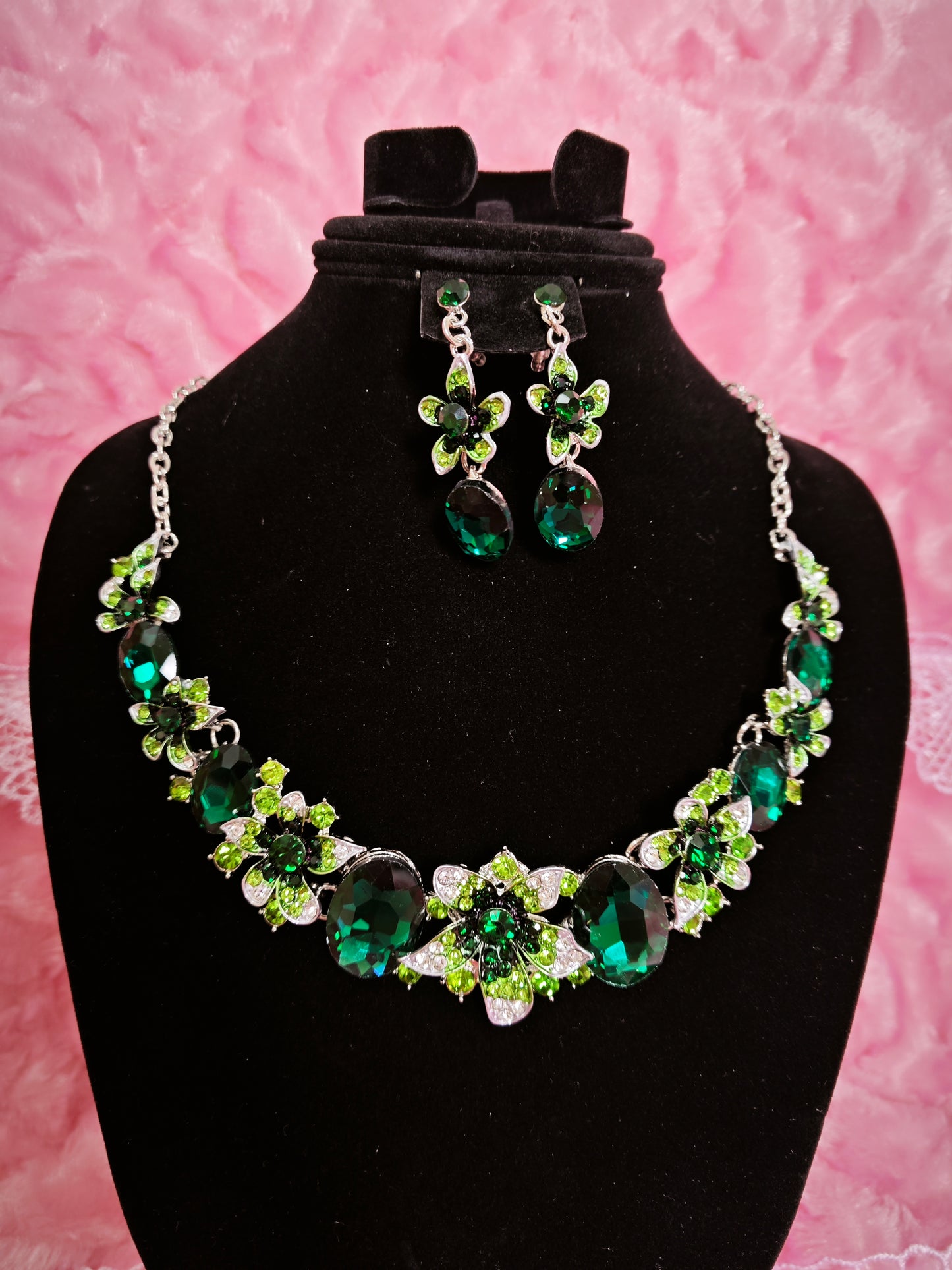 Silver Green Gem Floral Cluster Necklace & Earring Set