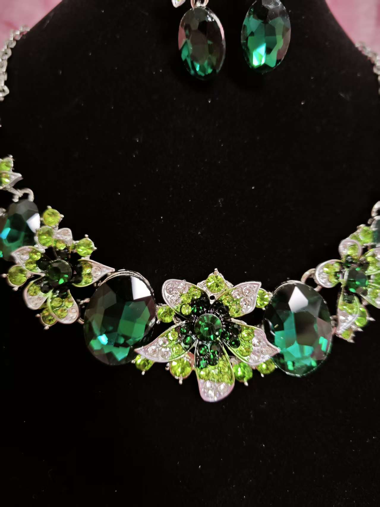 Silver Green Gem Floral Cluster Necklace & Earring Set