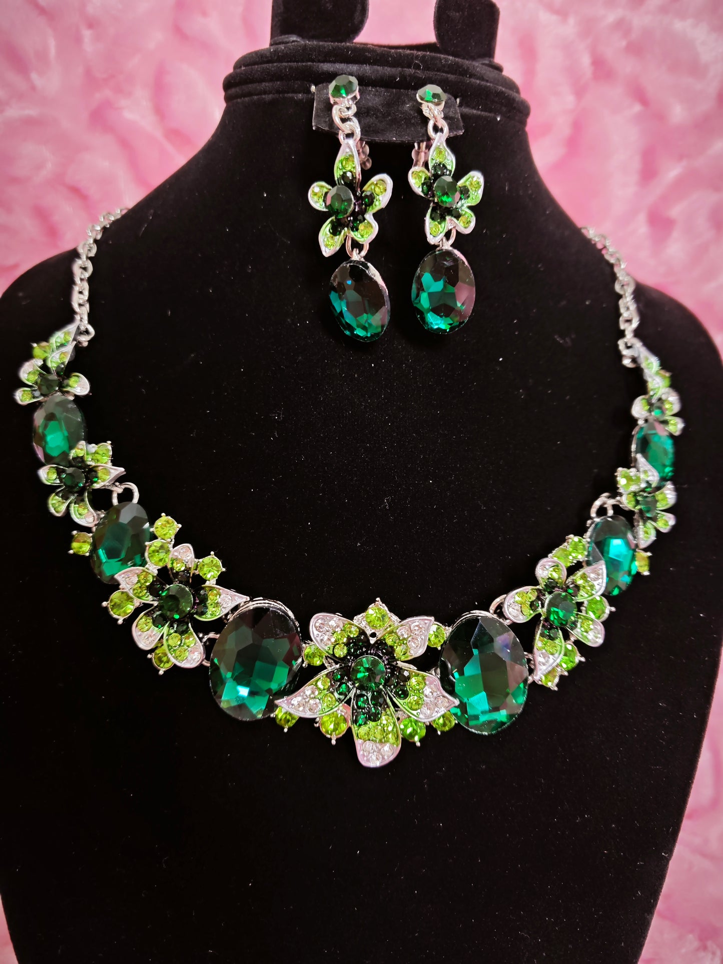 Silver Green Gem Floral Cluster Necklace & Earring Set