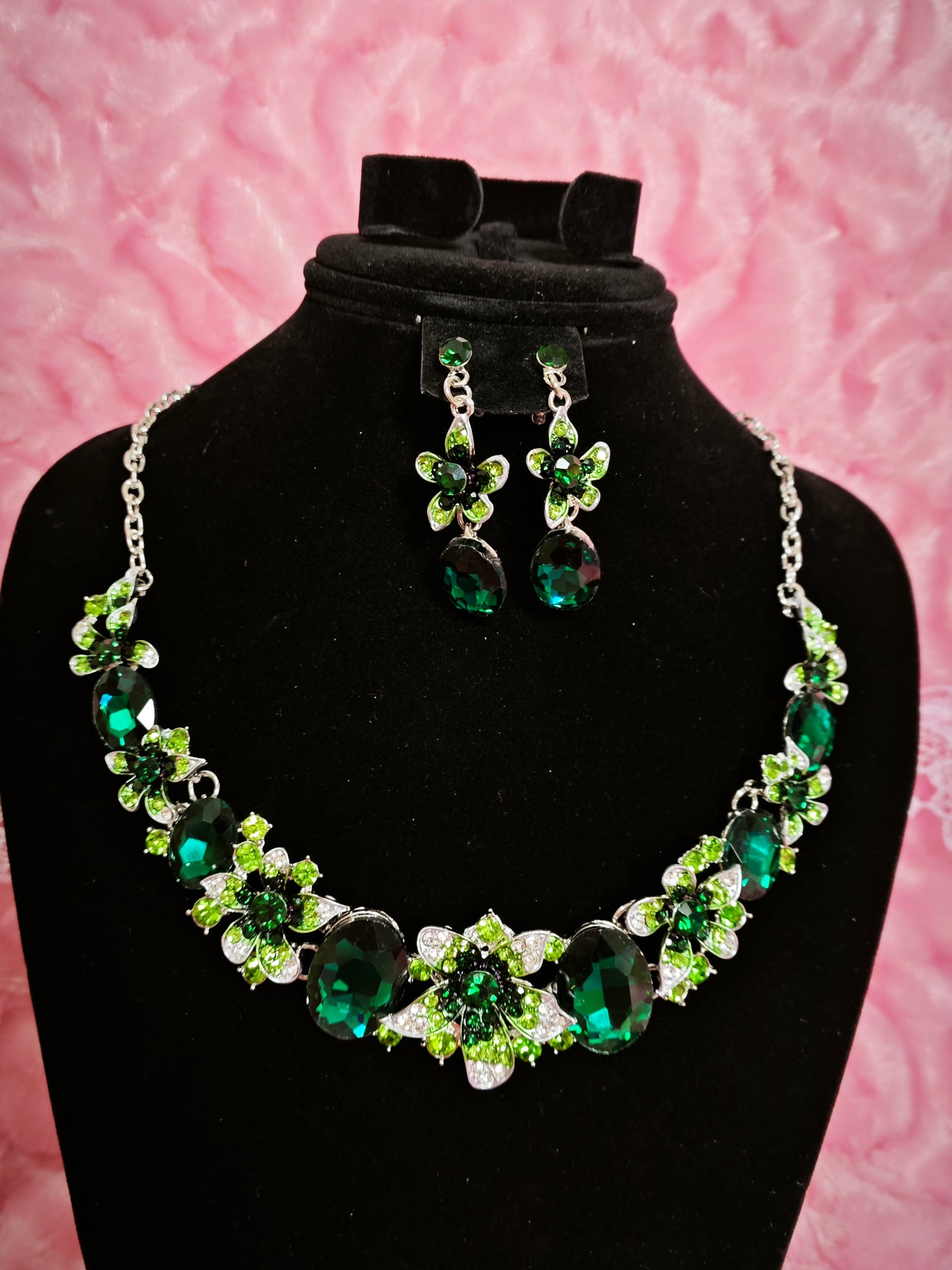 Silver Green Gem Floral Cluster Necklace & Earring Set