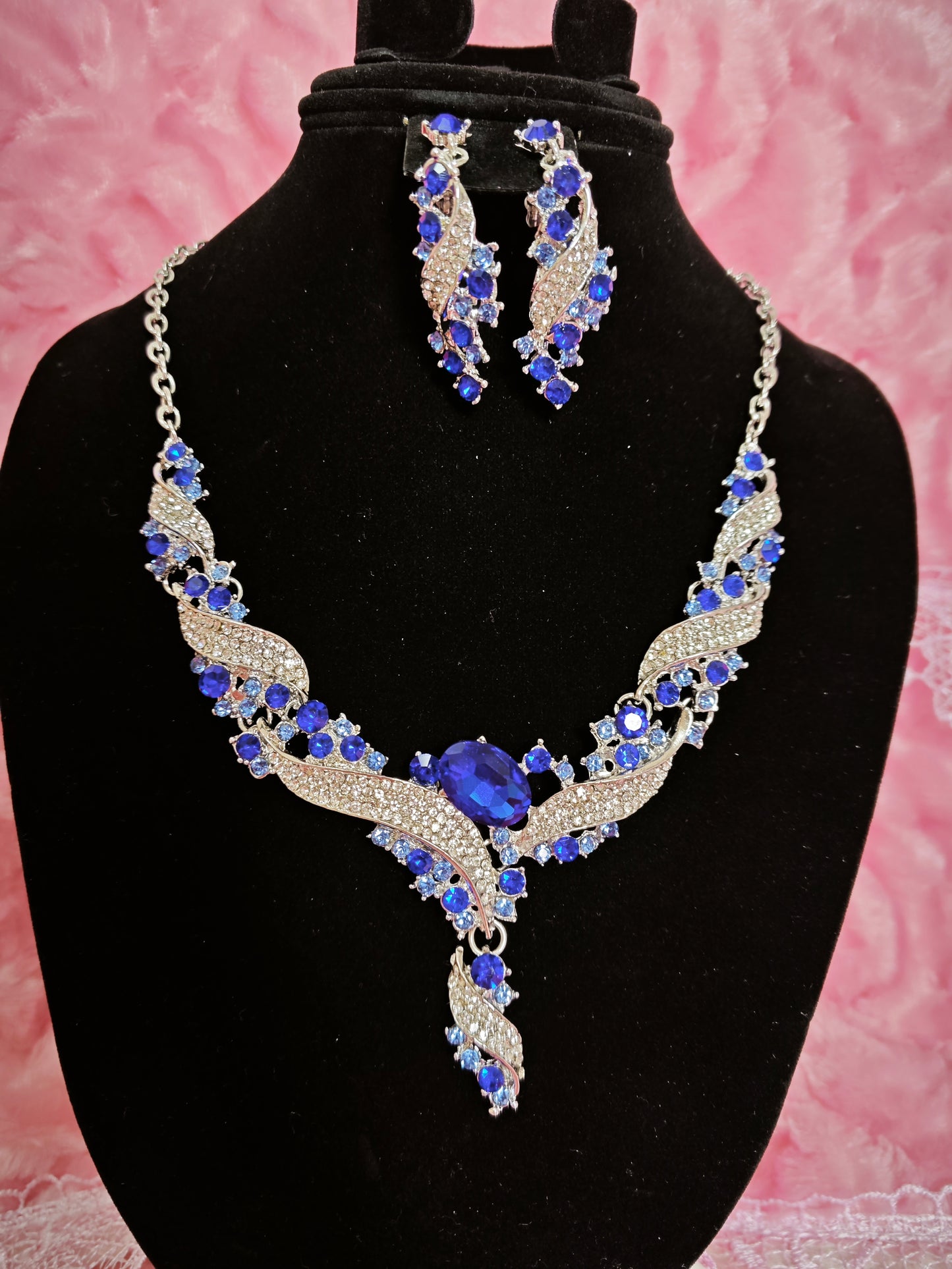 Silver Blue Gem Wing & Baguette Crystal Necklace & Earring Set