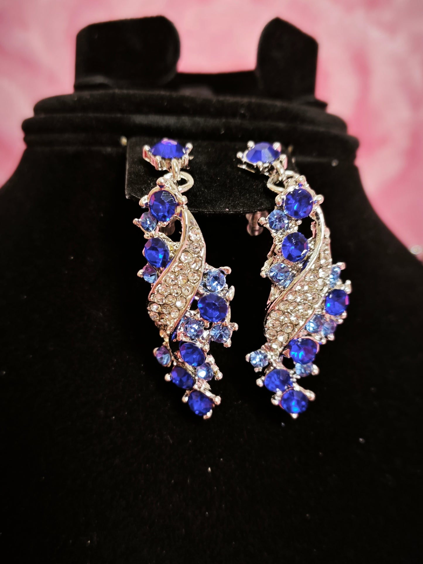 Silver Blue Gem Wing & Baguette Crystal Necklace & Earring Set