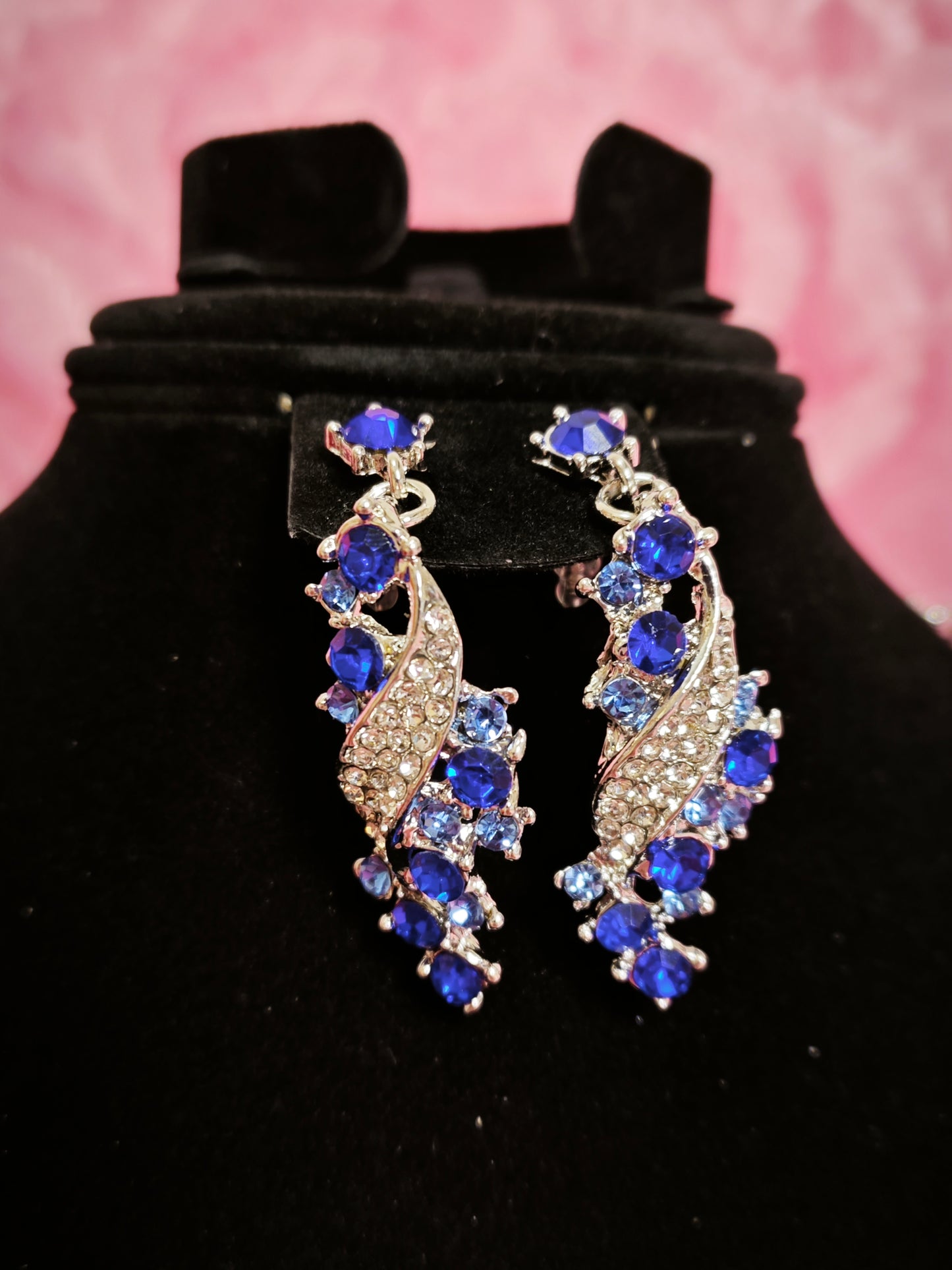 Silver Blue Gem Wing & Baguette Crystal Necklace & Earring Set