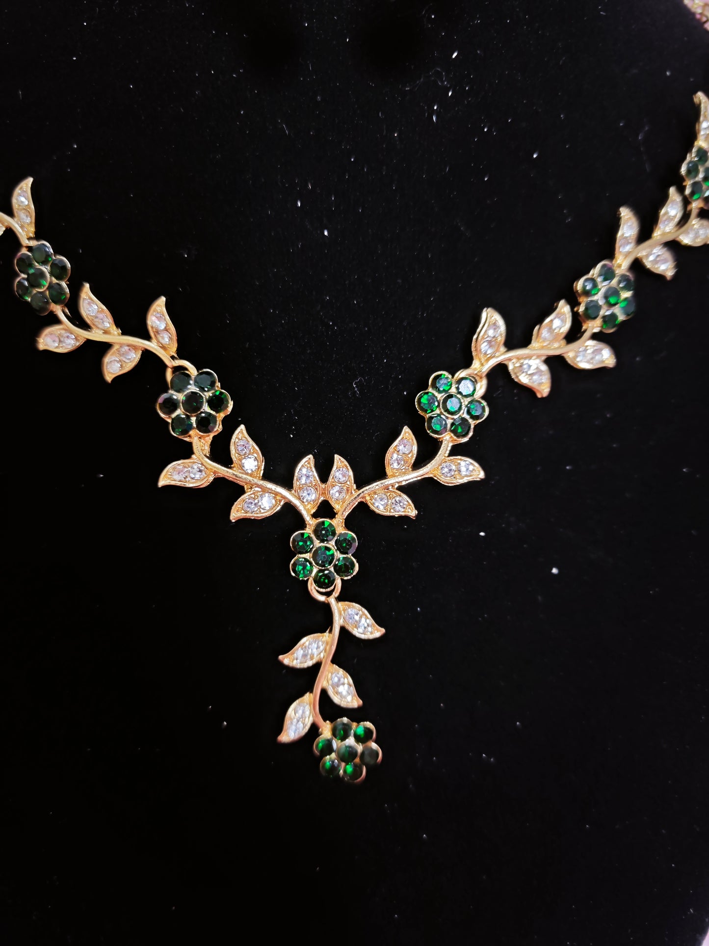 Gilded Emerald & Crystal Floral Twig Necklace & Earring Set
