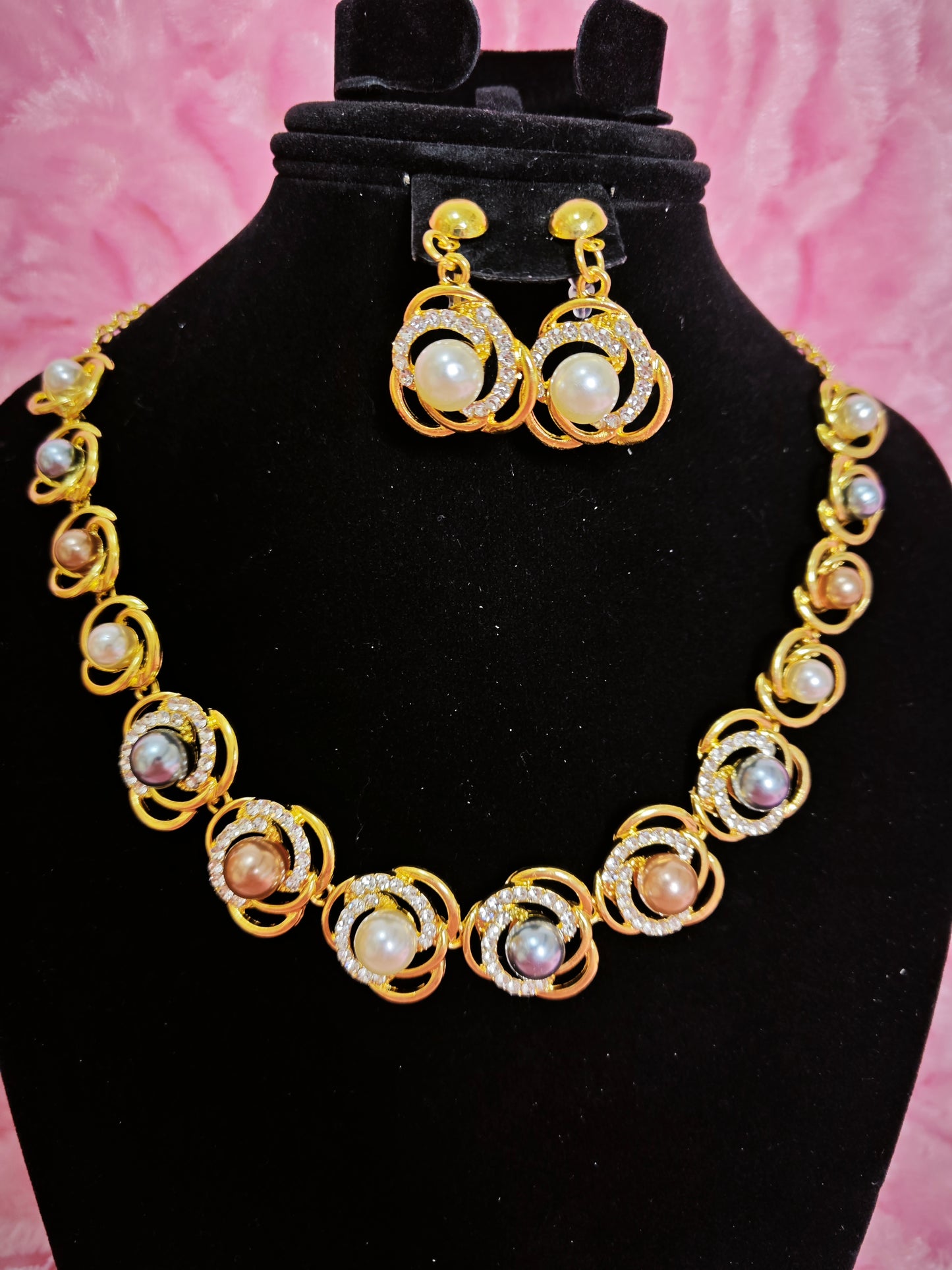Gilded Pearl & Crystal Swirl Necklace & Earring Set