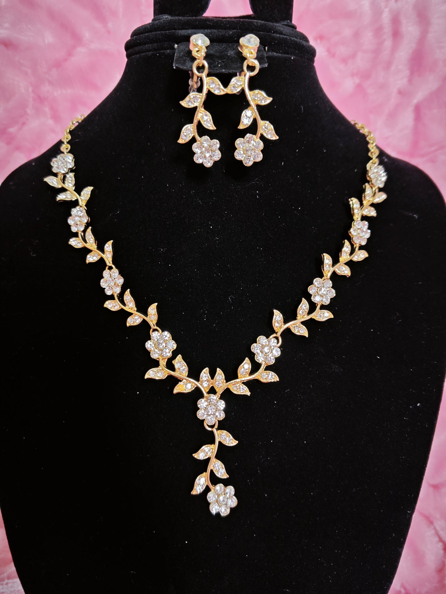 Gilded Diamond Floral Twig Necklace & Earring Set