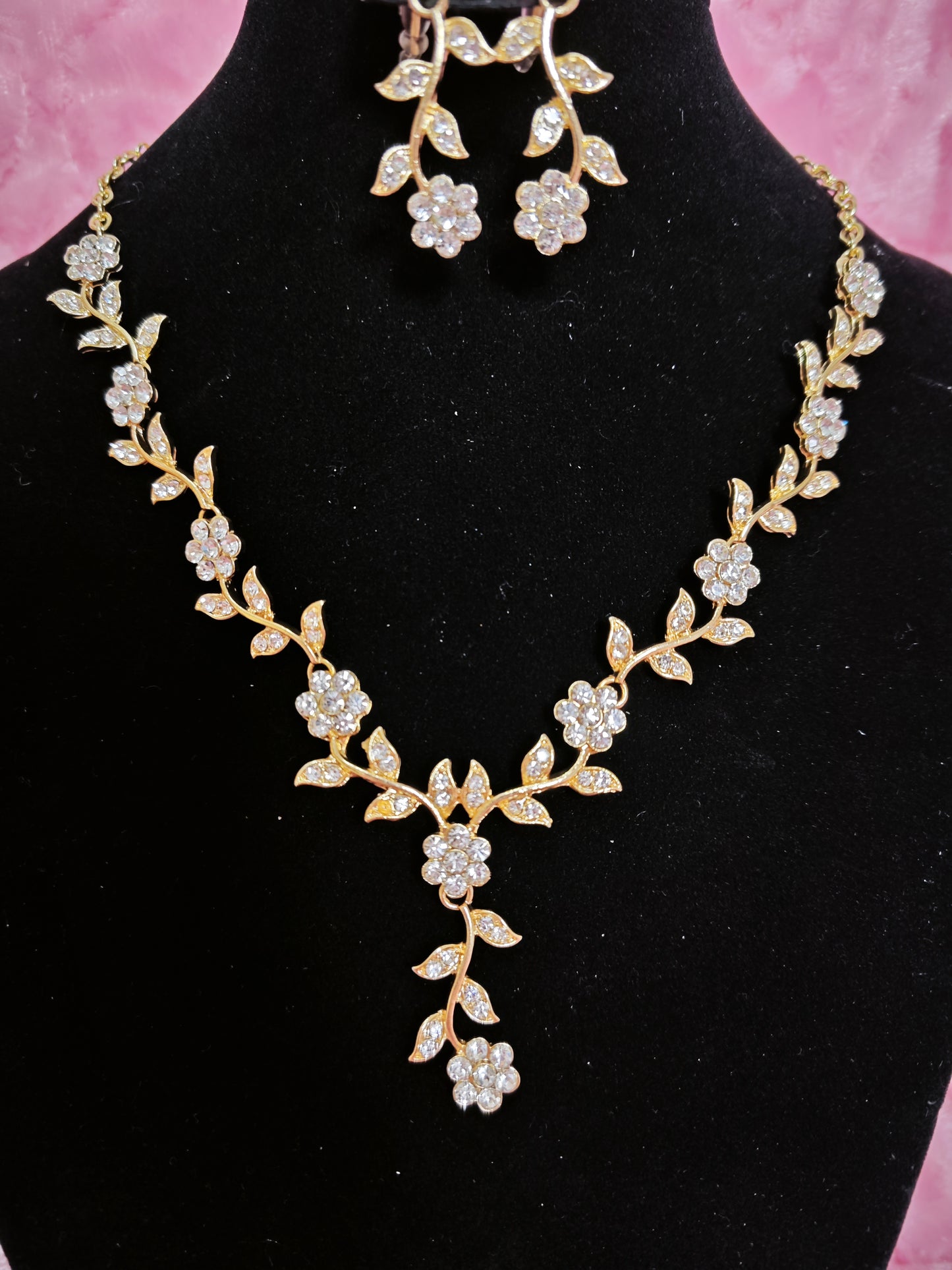 Gilded Diamond Floral Twig Necklace & Earring Set