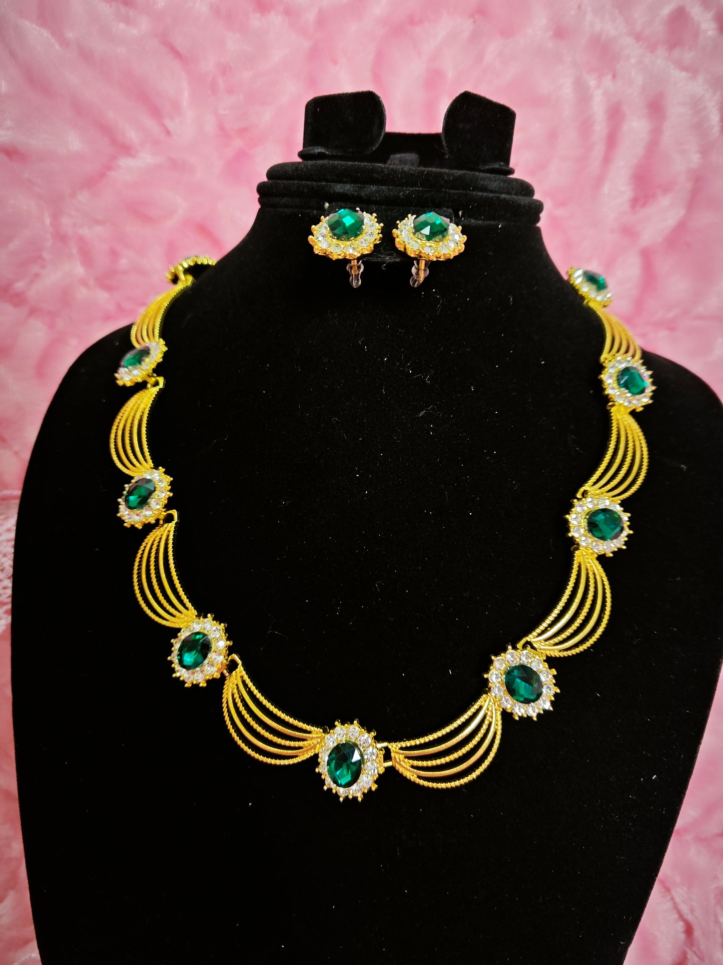 Gilded Emerald & Crystal Woven Necklace & Earring Set