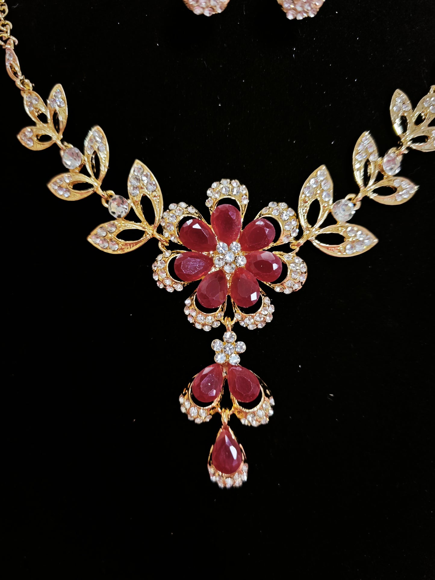Gilded Ruby & Crystal Floral Necklace & Earring Set