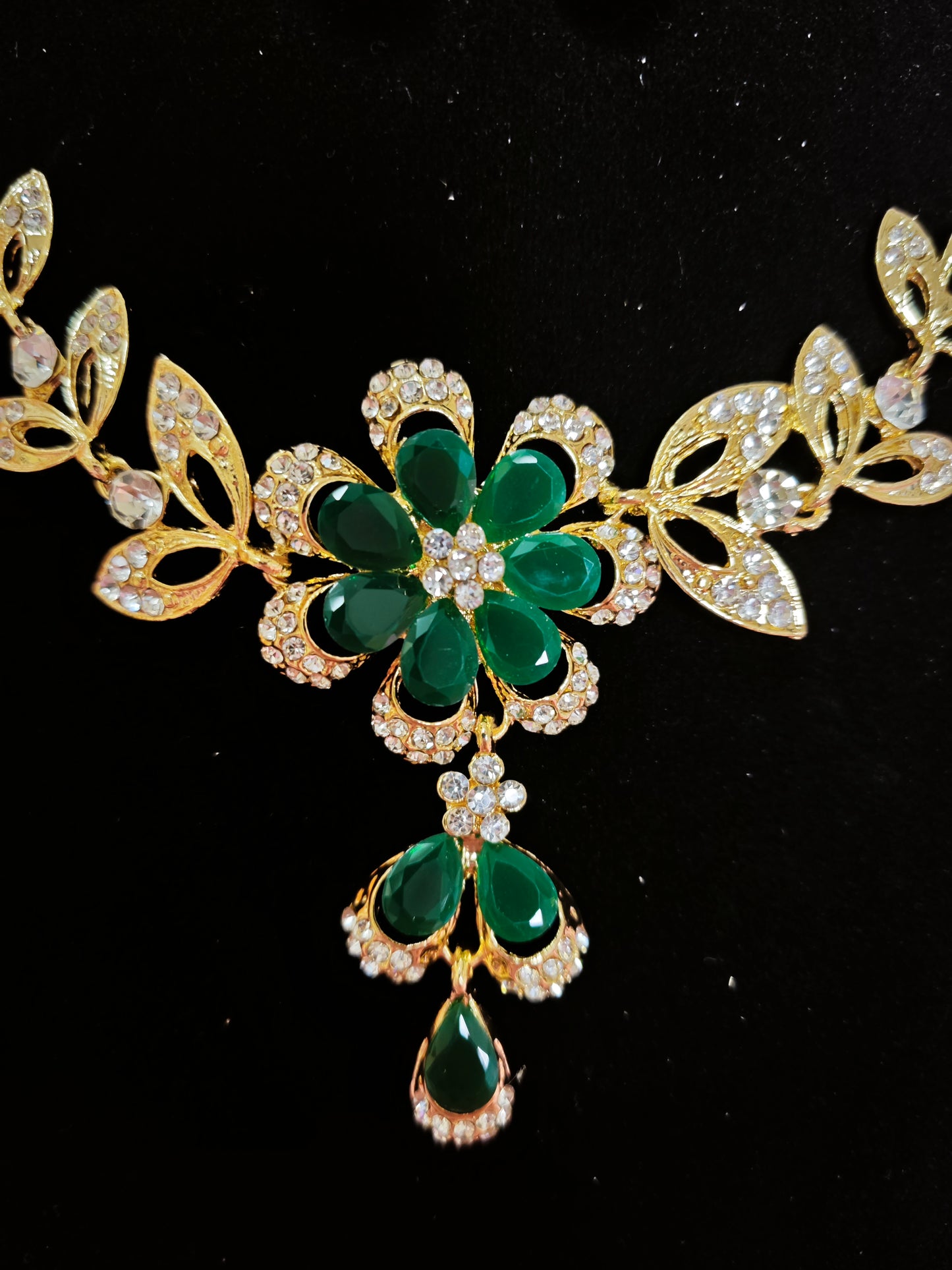 Gilded Emerald & Crystal Floral Necklace & Earring Set