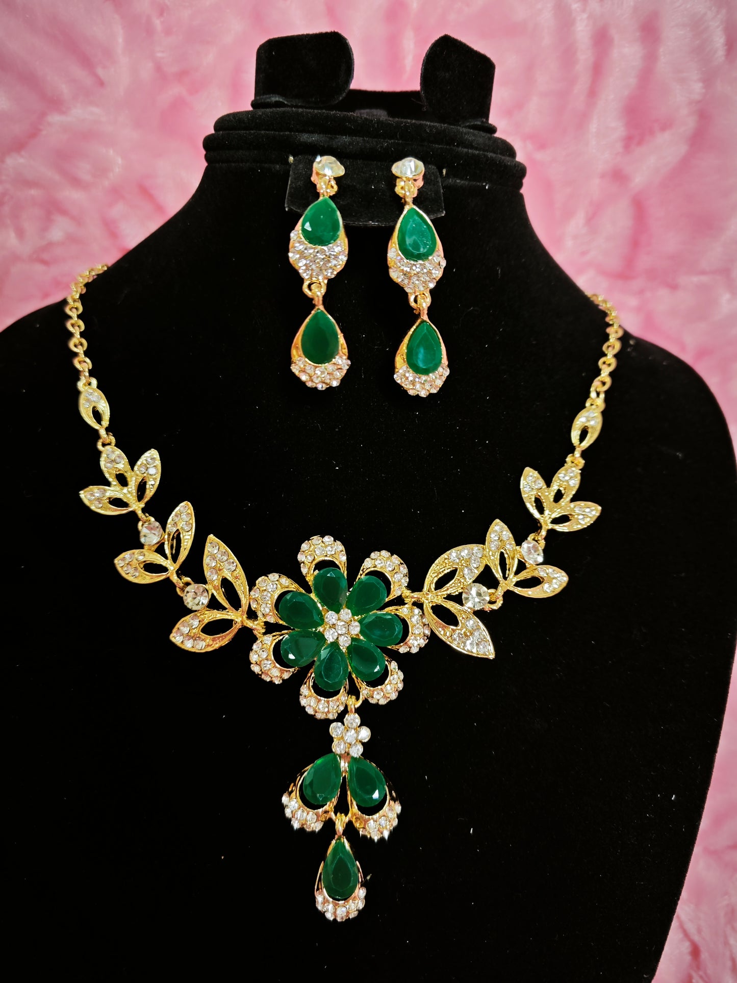 Gilded Emerald & Crystal Floral Necklace & Earring Set