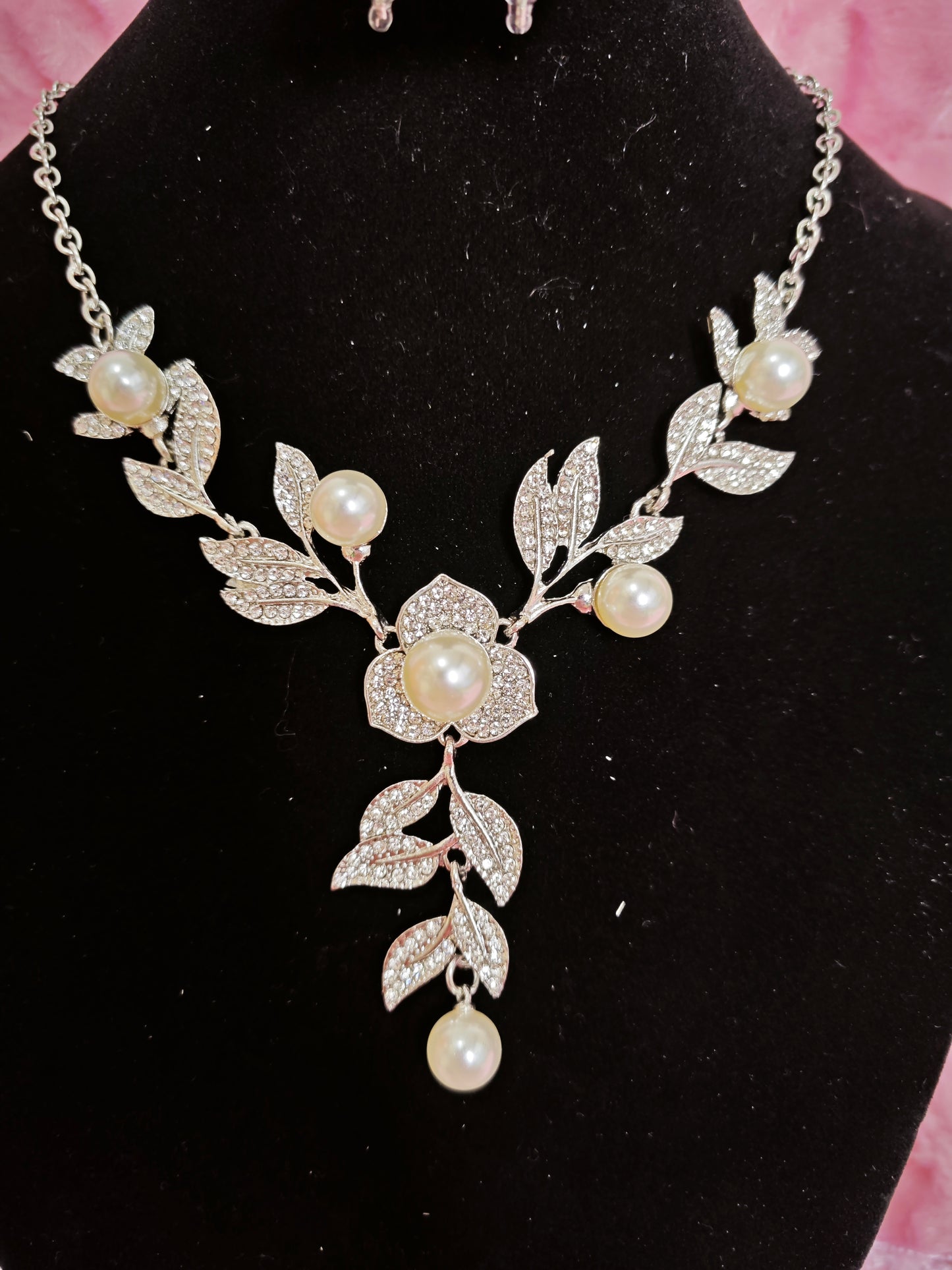 Silver Pearl & Crystal Leaf-Flower Necklace & Earring Set