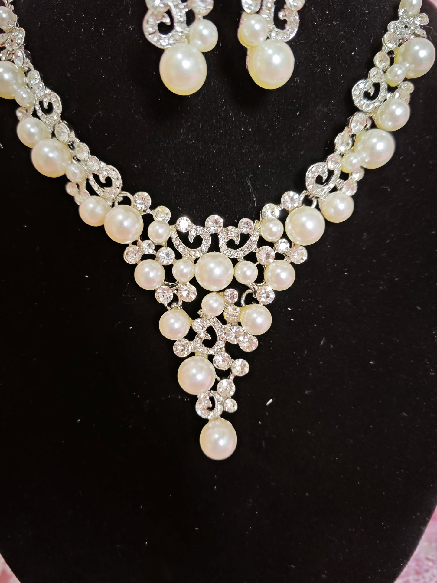 Luxury Pearl Layered Cluster Statement Jewelry Set
