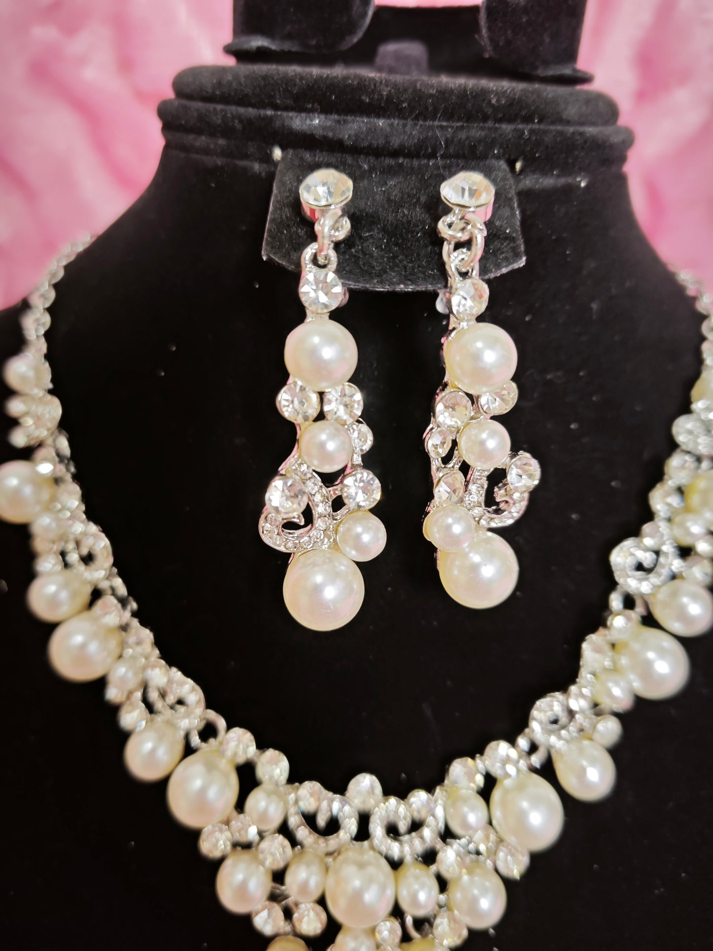 Luxury Pearl Layered Cluster Statement Jewelry Set